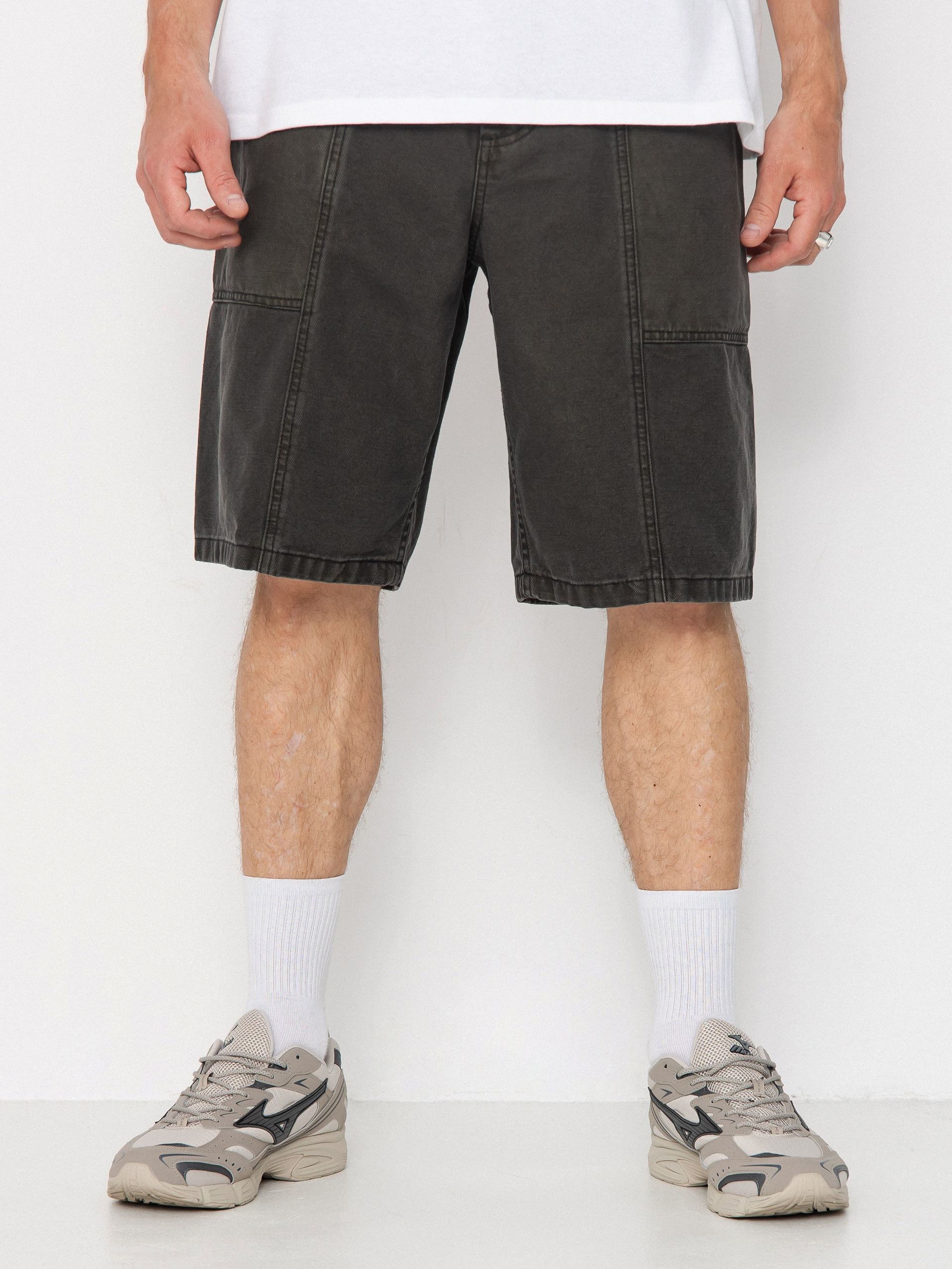 Polar Skate Jiro Shorts (dirty black)