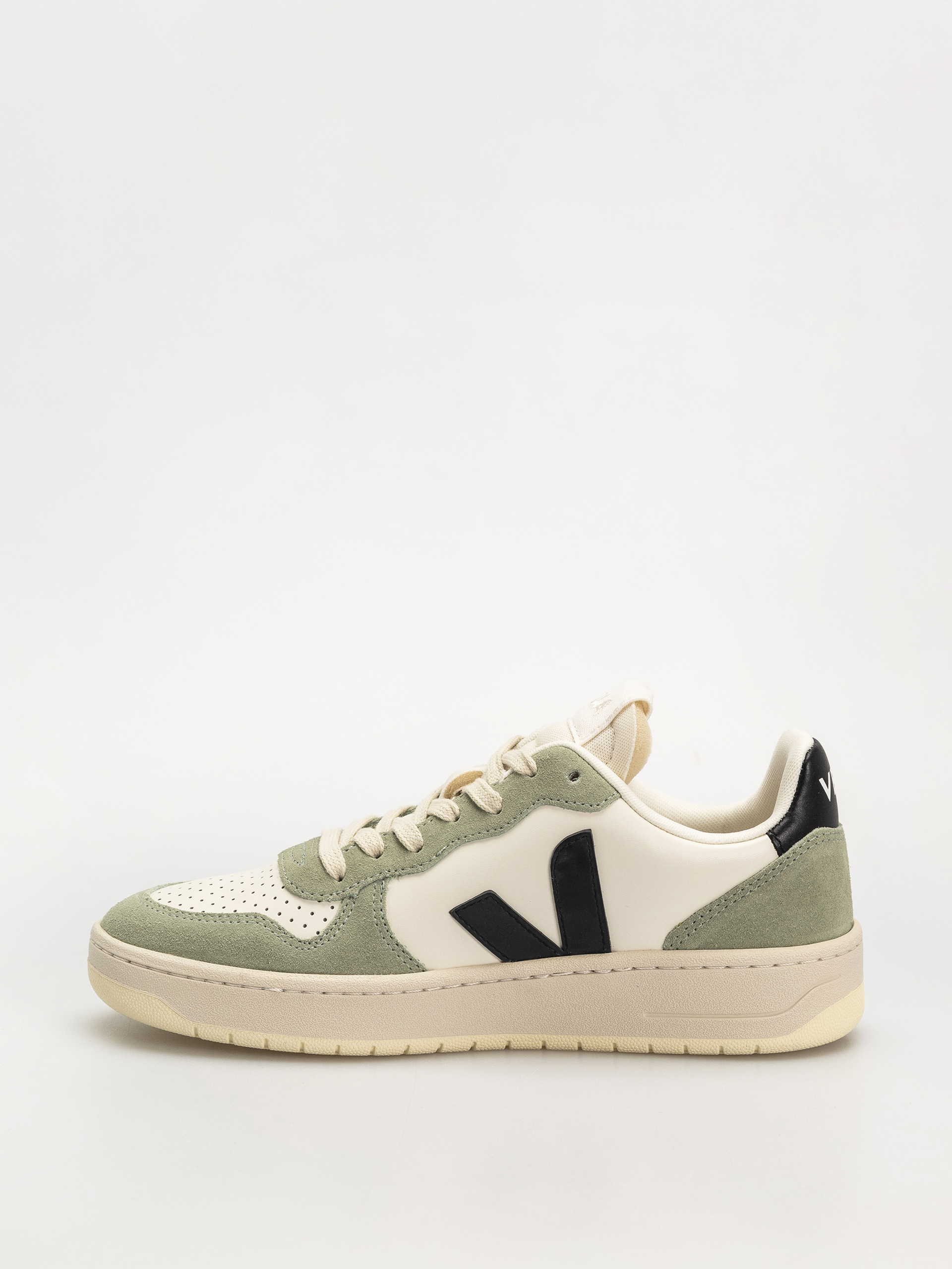 Veja V-10 Wmn Shoes (pure black clay)