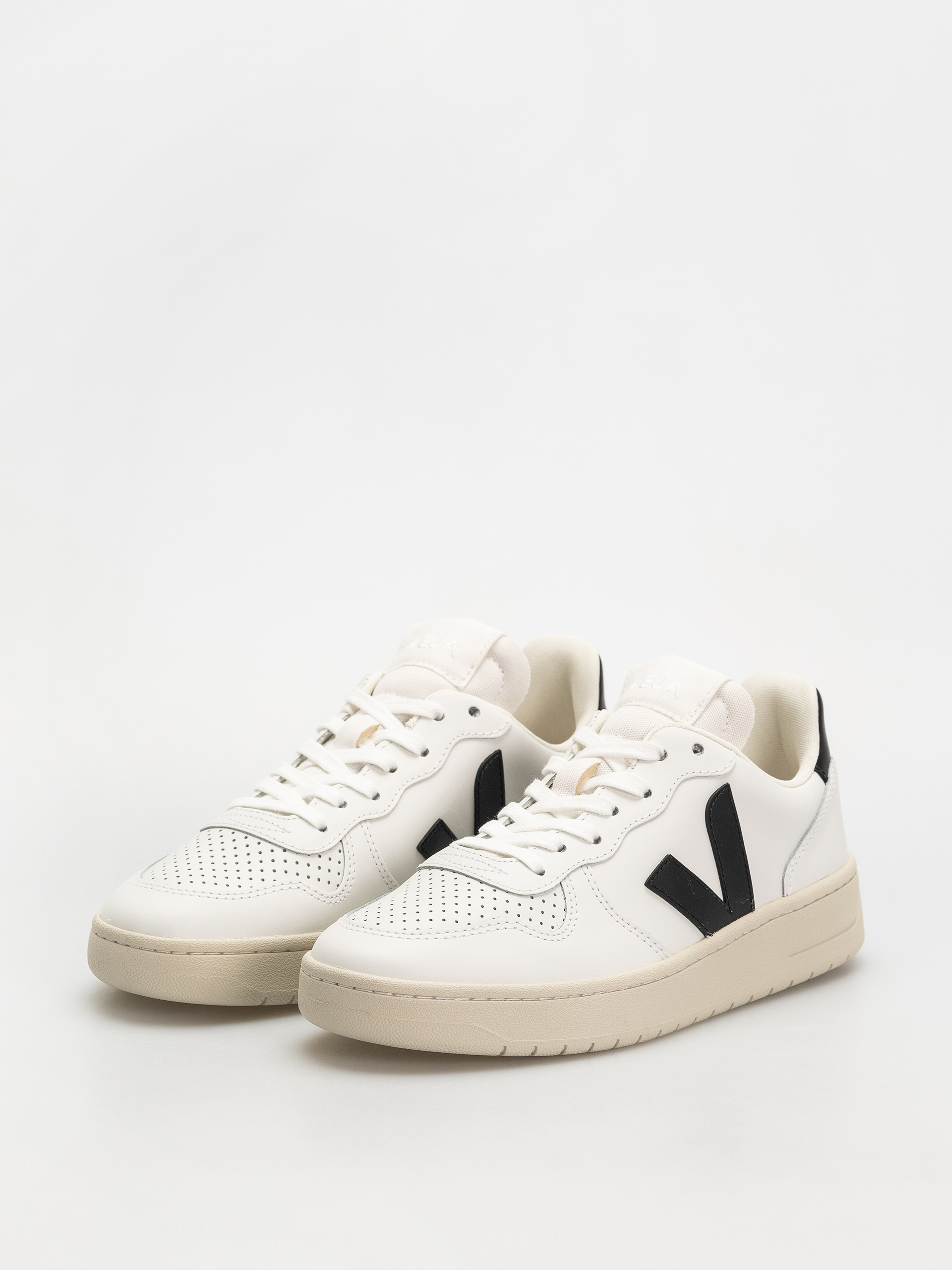Veja V-10 Wmn Shoes (extra white black)