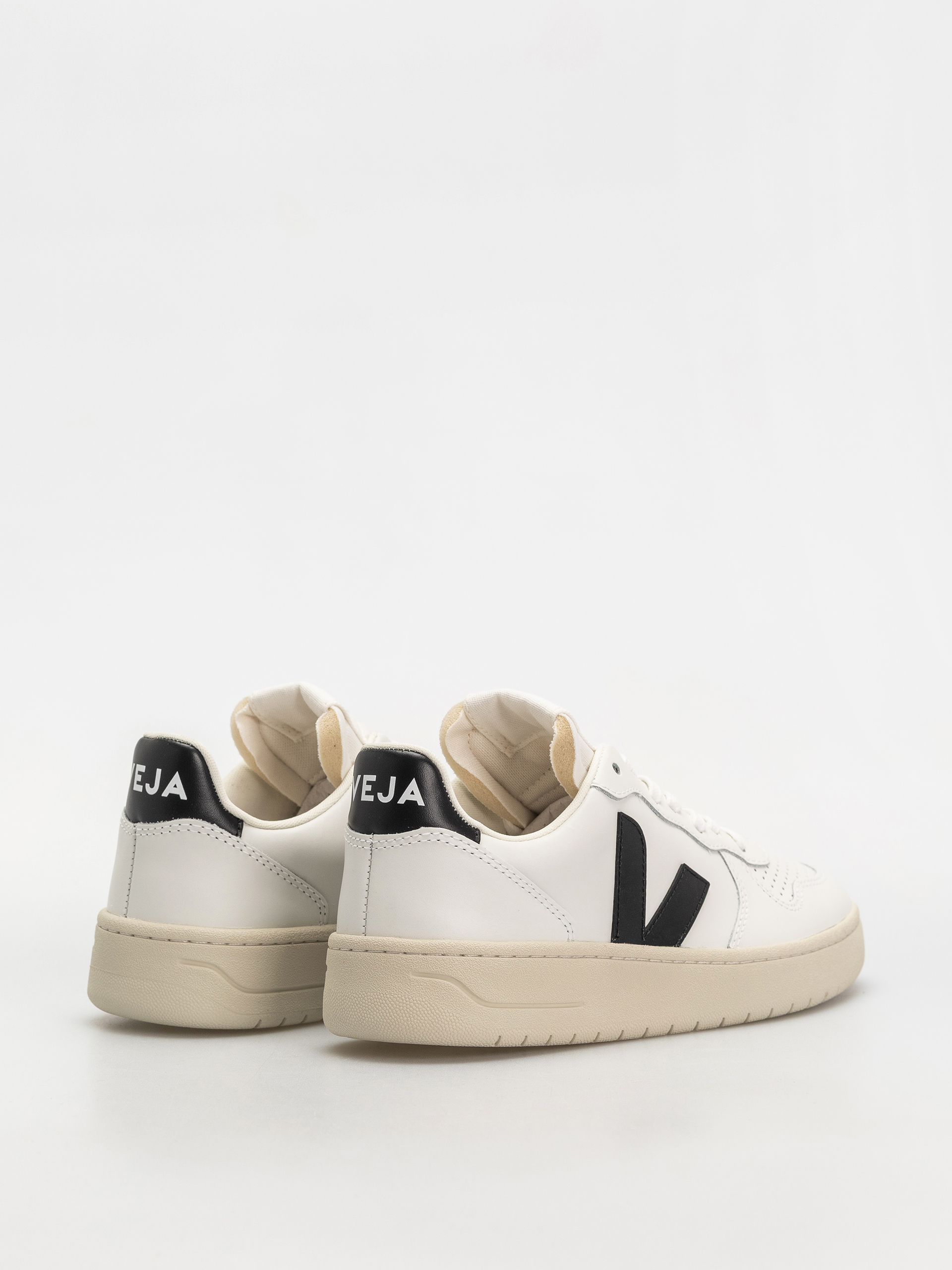 Veja V-10 Wmn Shoes (extra white black)