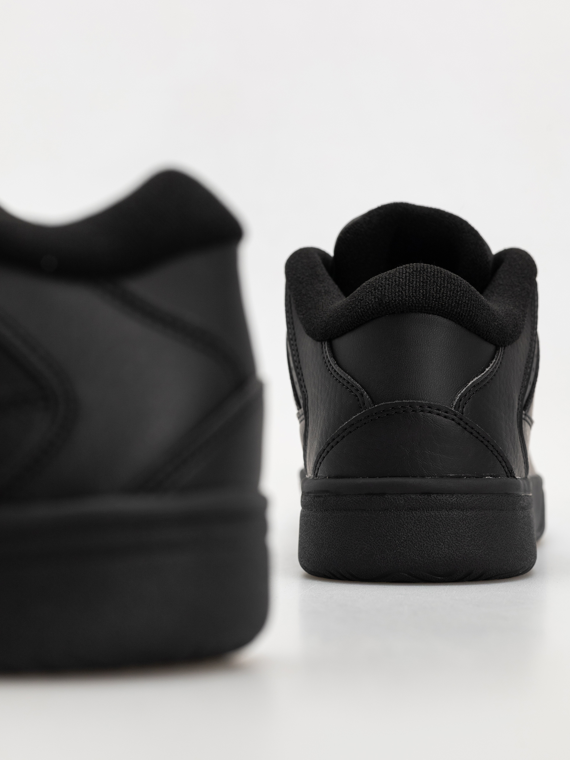 adidas Break Start 2000 Shoes (cblack/cblack/cblack)