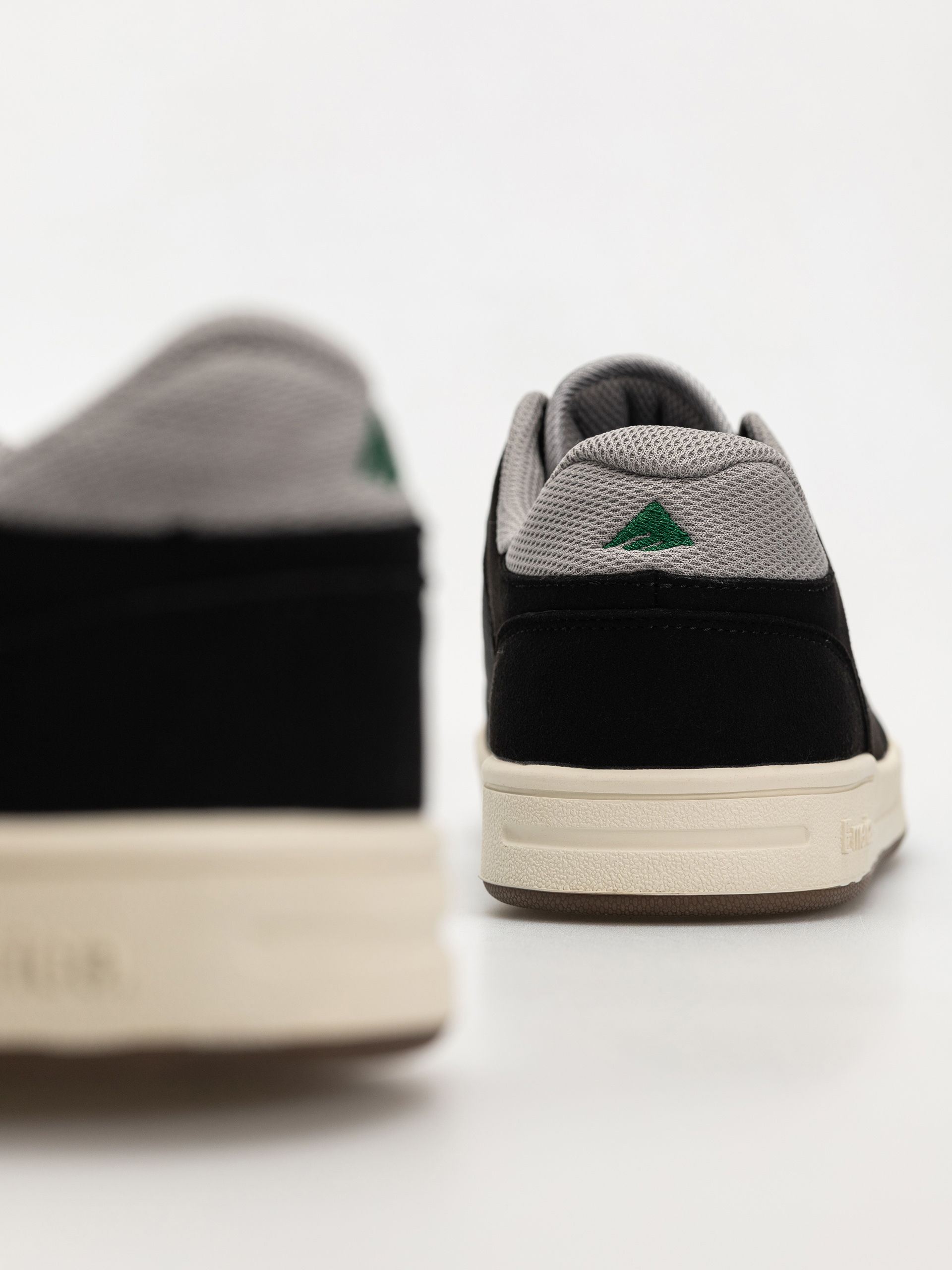 Emerica Heritic Shoes (black/tan)