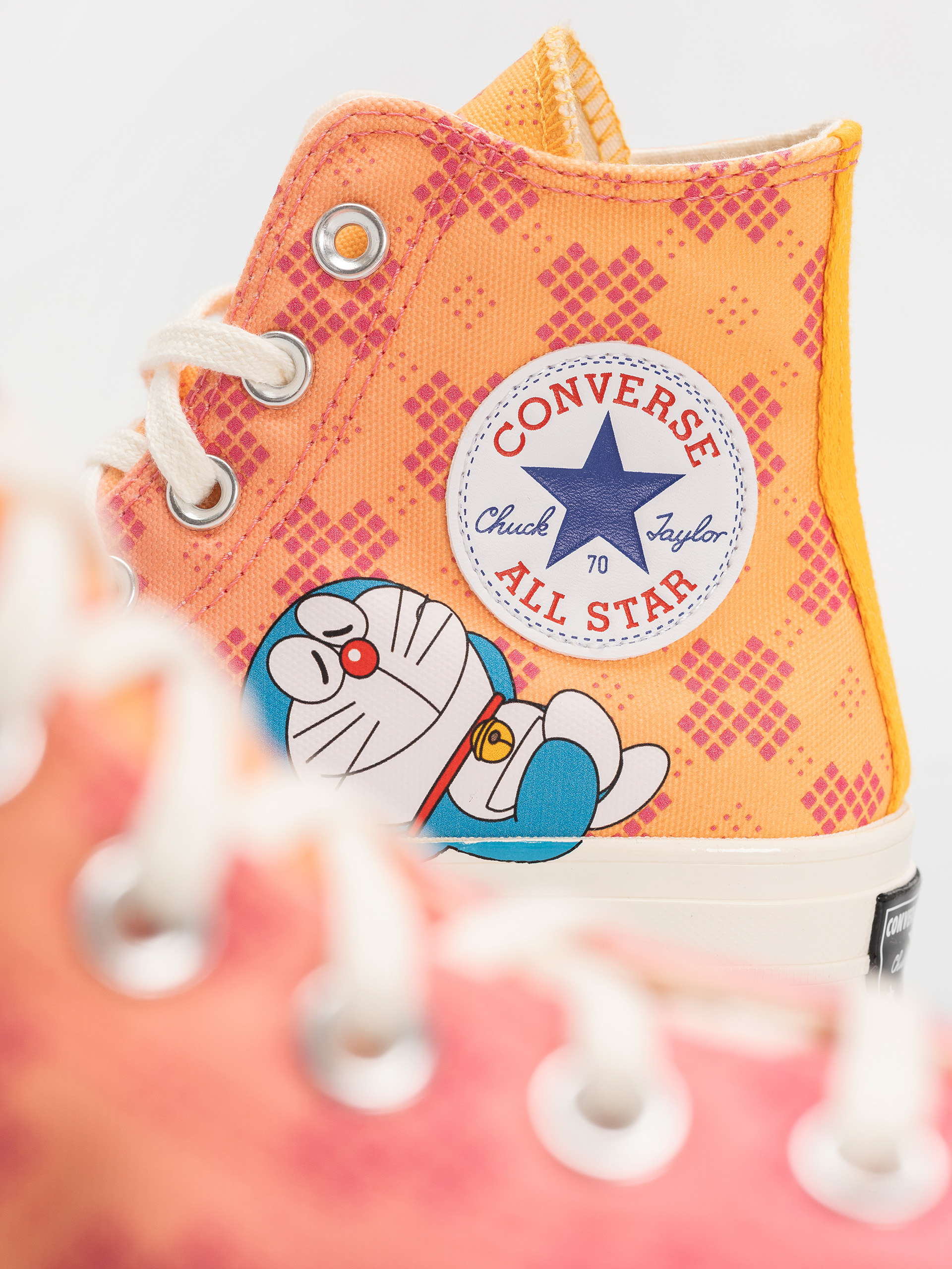 Converse Doraemon Chuck 70 Hi Chucks (orange)