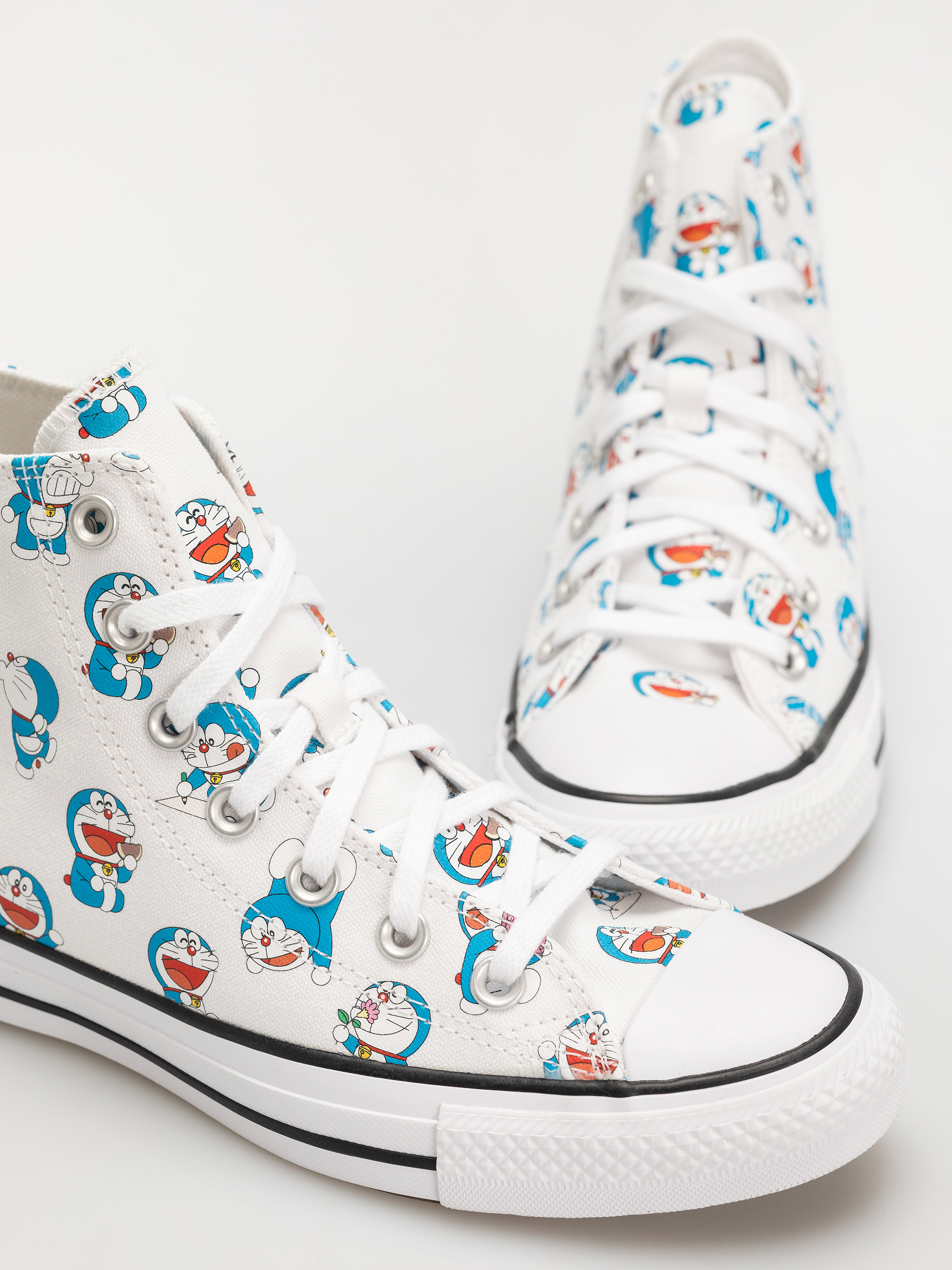Converse Doraemon Chuck Taylor All Star Hi Chucks (white)
