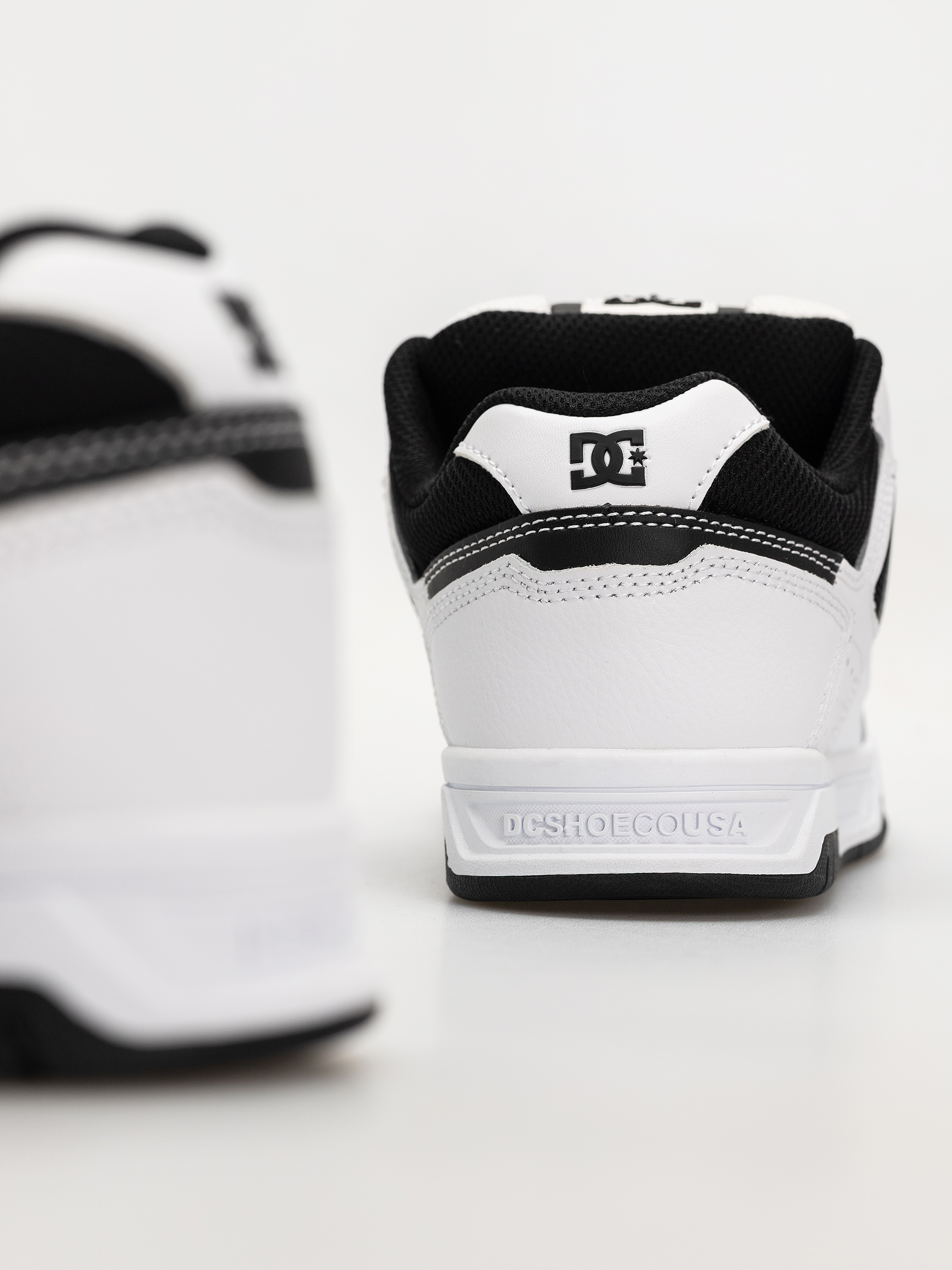DC Stag Shoes (black/white fade)