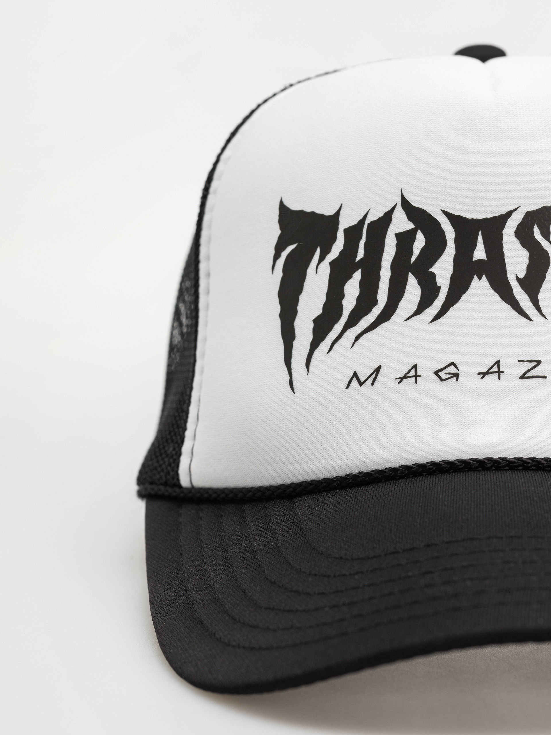 Thrasher Metal Trucker Cap (black/white/black)
