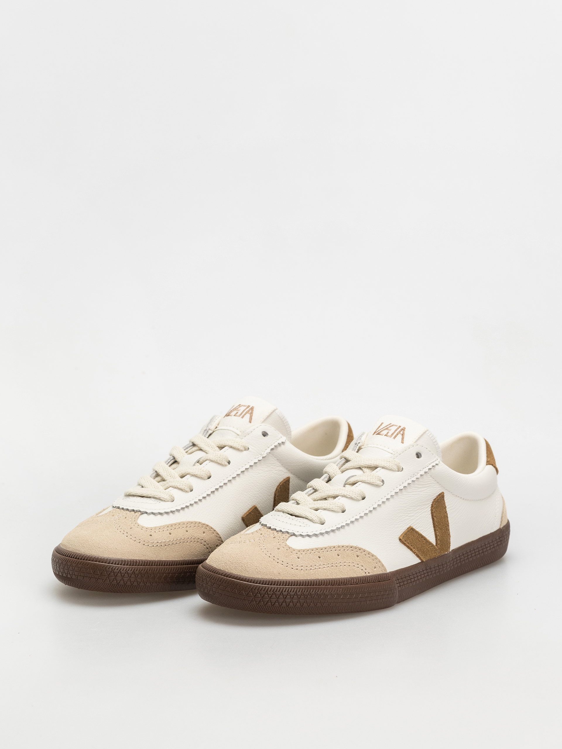 Veja Volley Wmn Shoes (white tent bark)