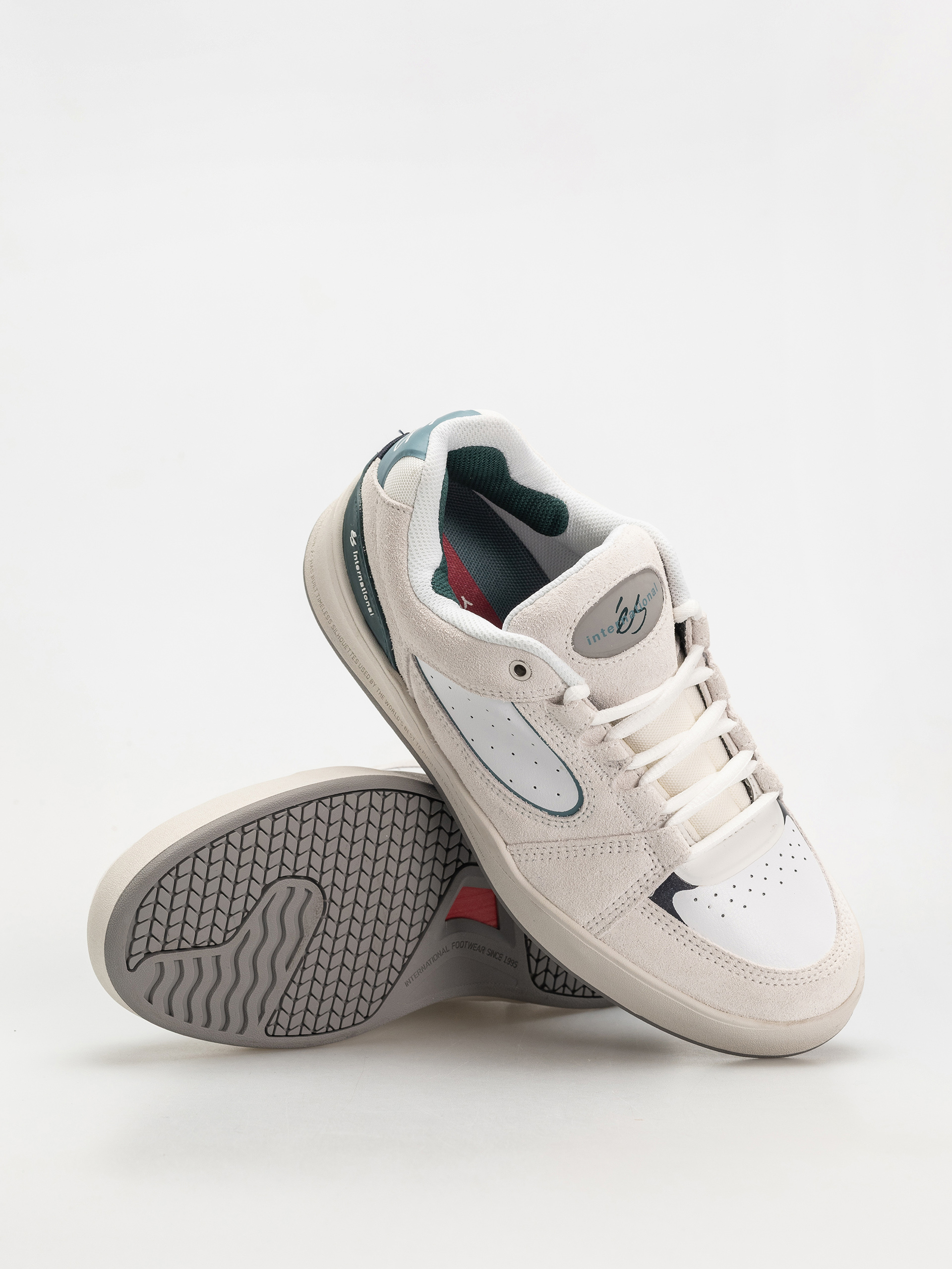 eS Accel Fit Shoes (light grey)