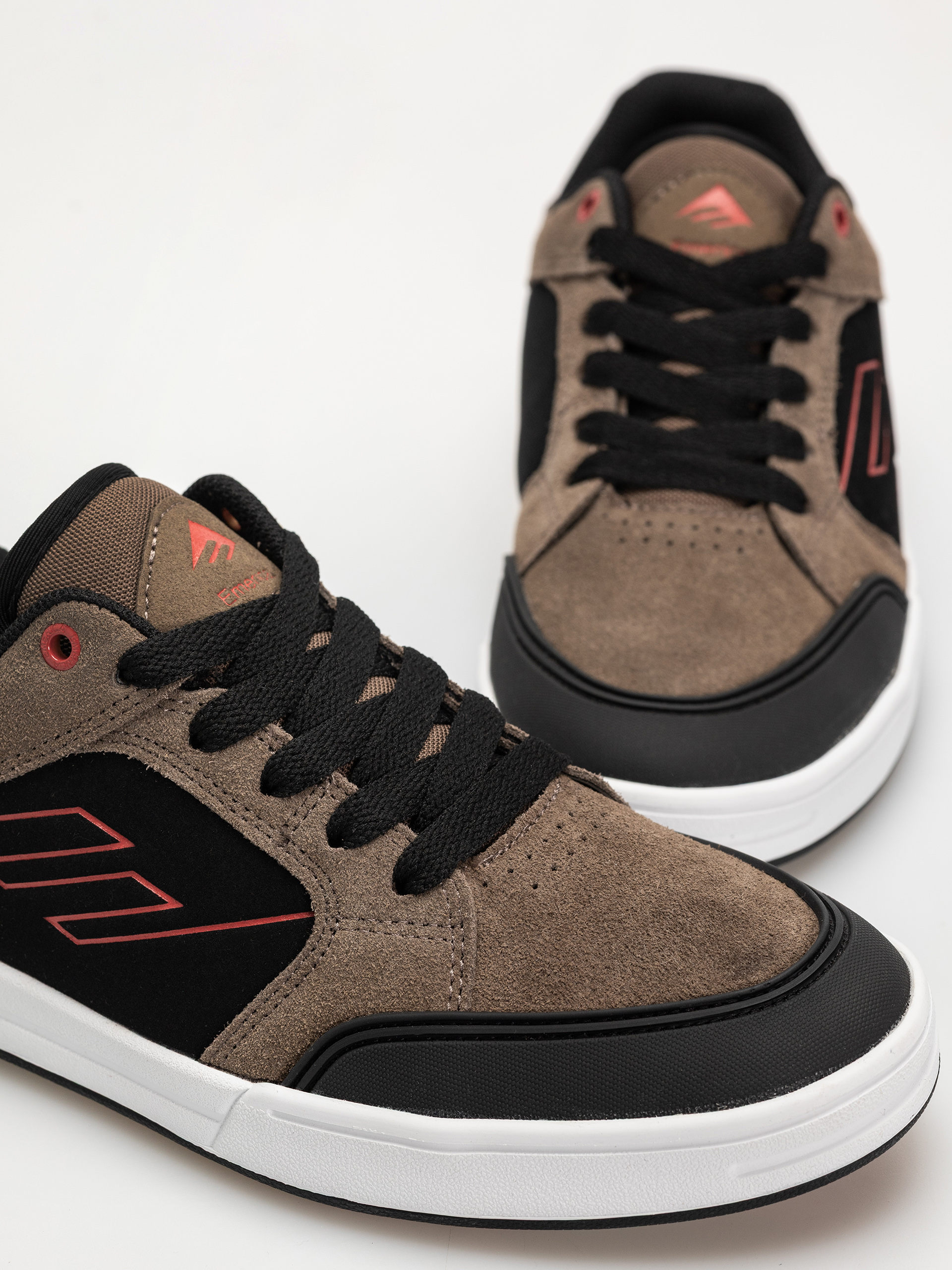Emerica Heritic Shoes (brown/black)