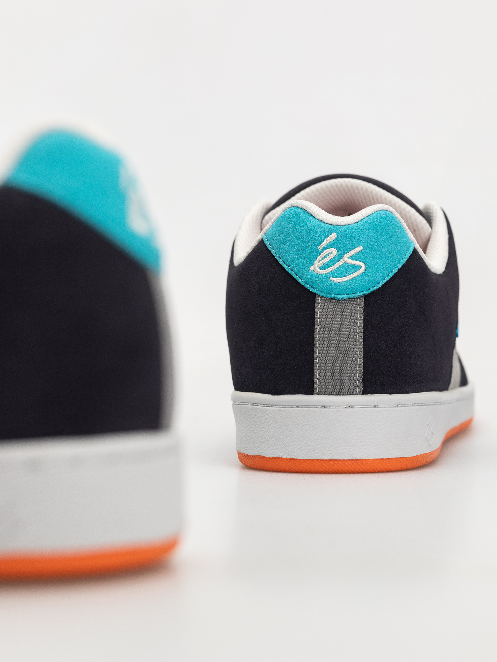 eS Accel Slim Shoes (navy/grey/orange)