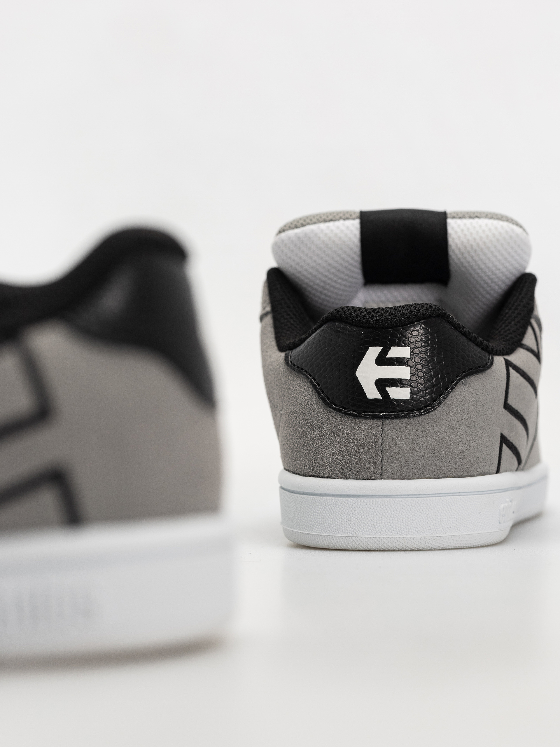 Etnies Kids Fader JR Shoes (light grey/black)