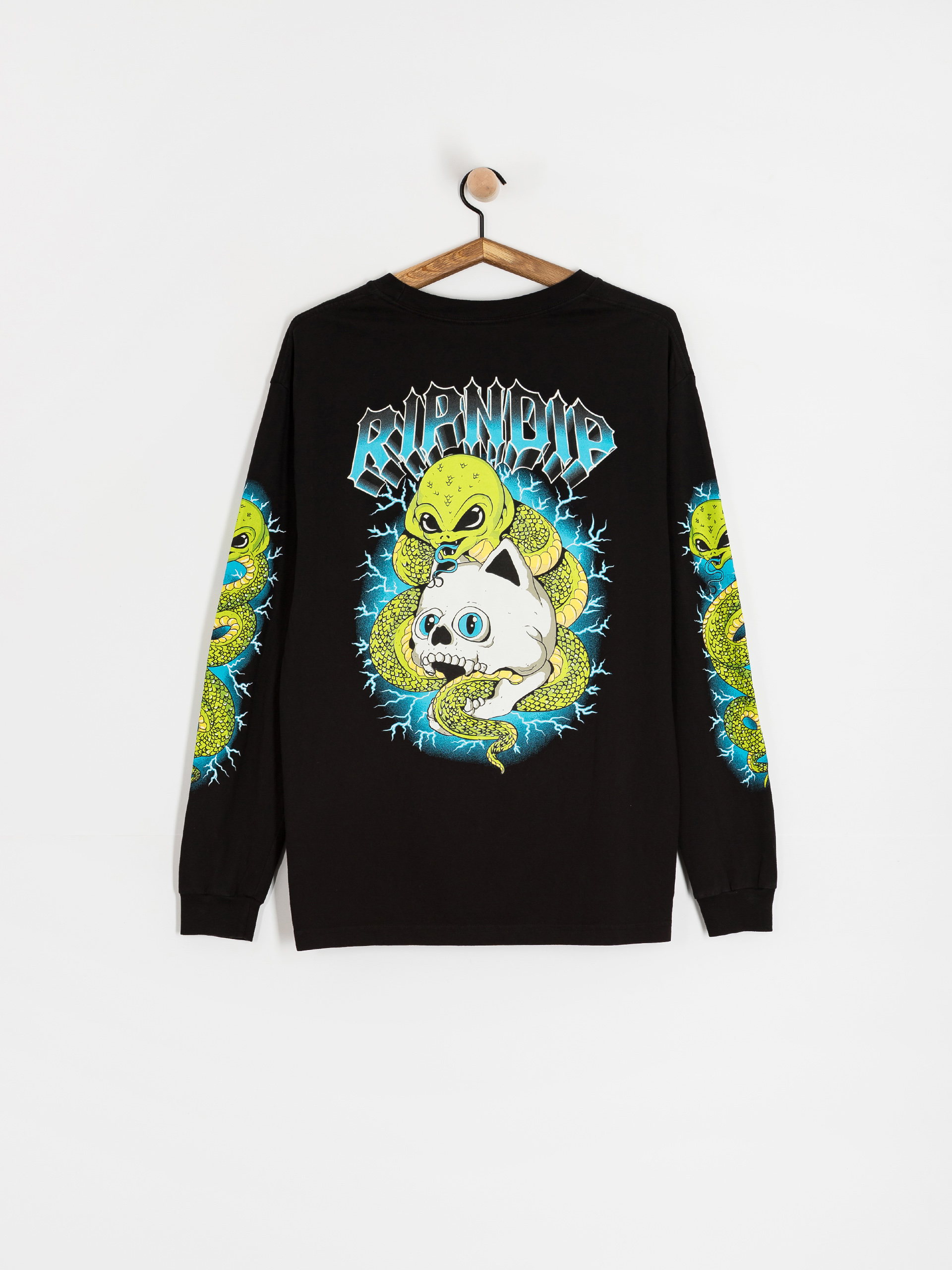 RipNDip Skull And Bones Longsleeve (black)