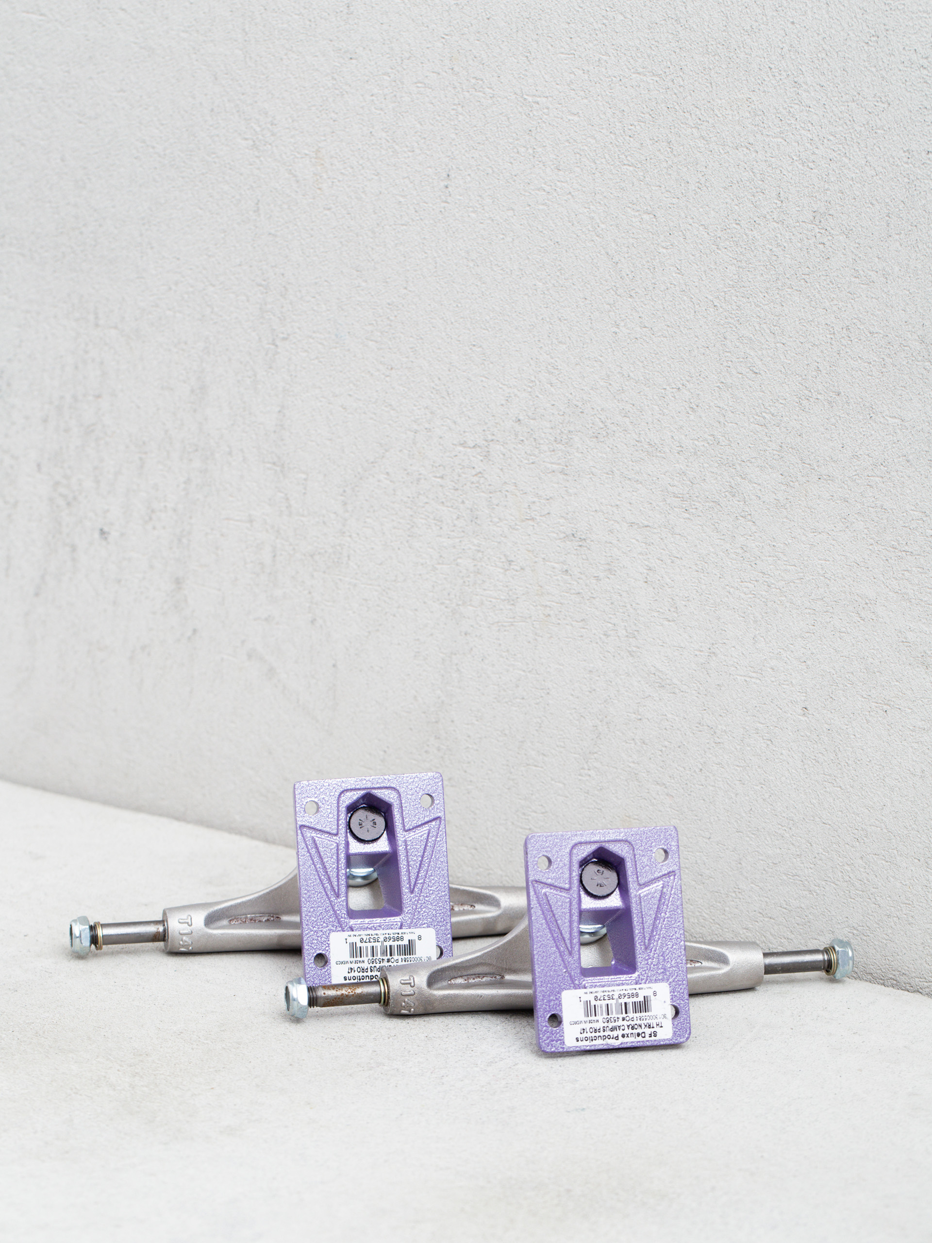 Thunder Nora Campus Pro Trucks (matte silver/lavender)