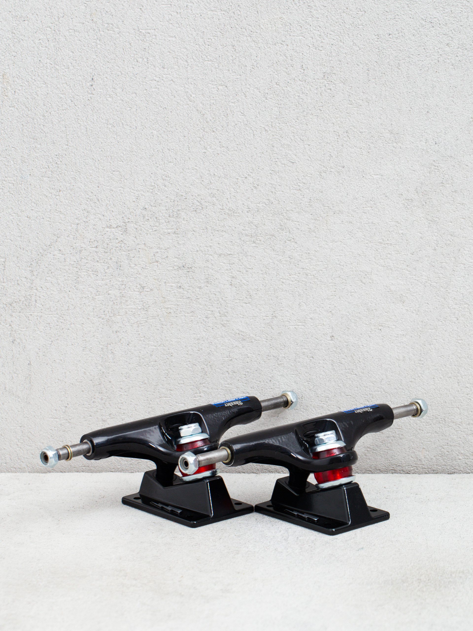 Thunder Hollow Lights Severed Trucks (black)