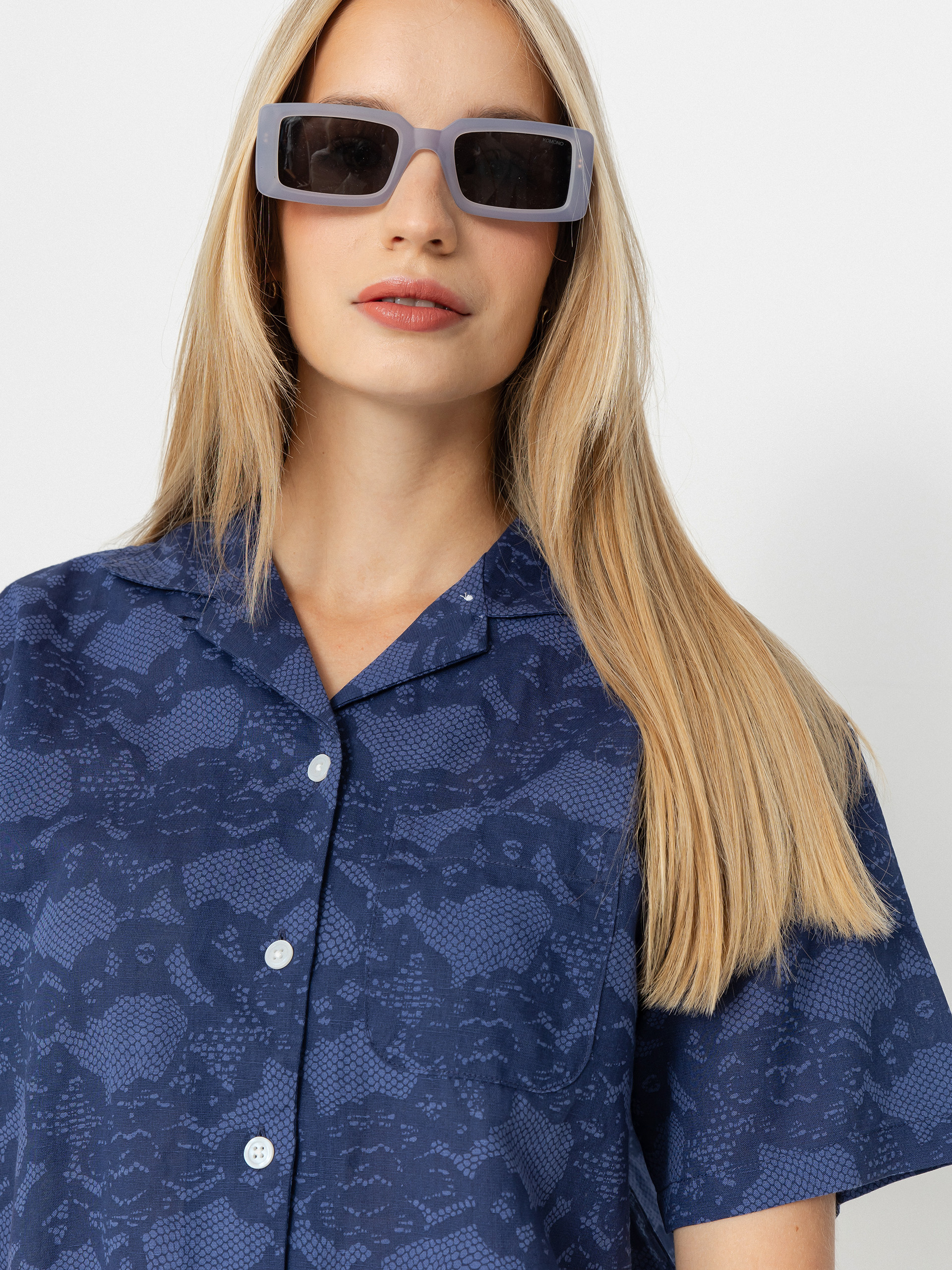 OBEY Cecilie Lace Shirt Wmn (blue multi)