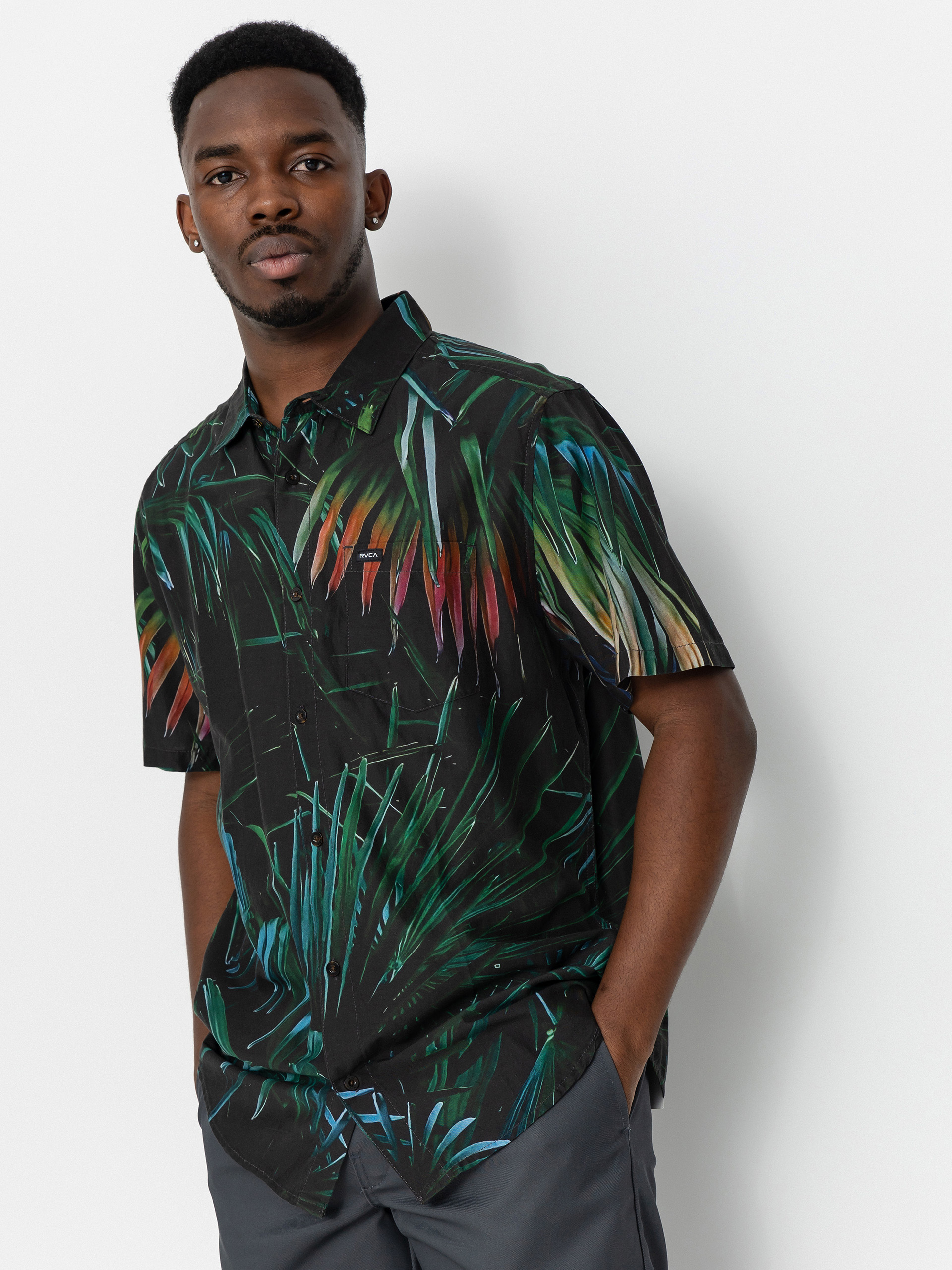 RVCA Hawaii Palms Shirt (black)