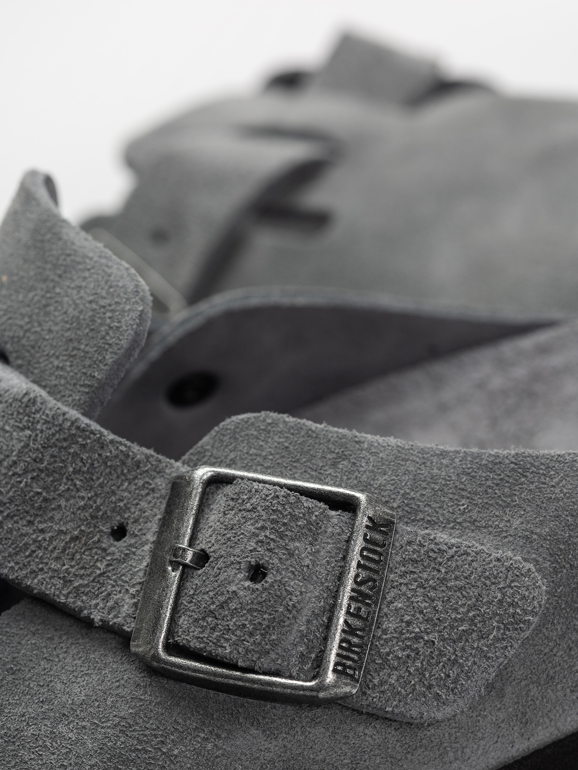 Birkenstock Boston SFB Suede Leather Regular Flip Flops (basalt gray)