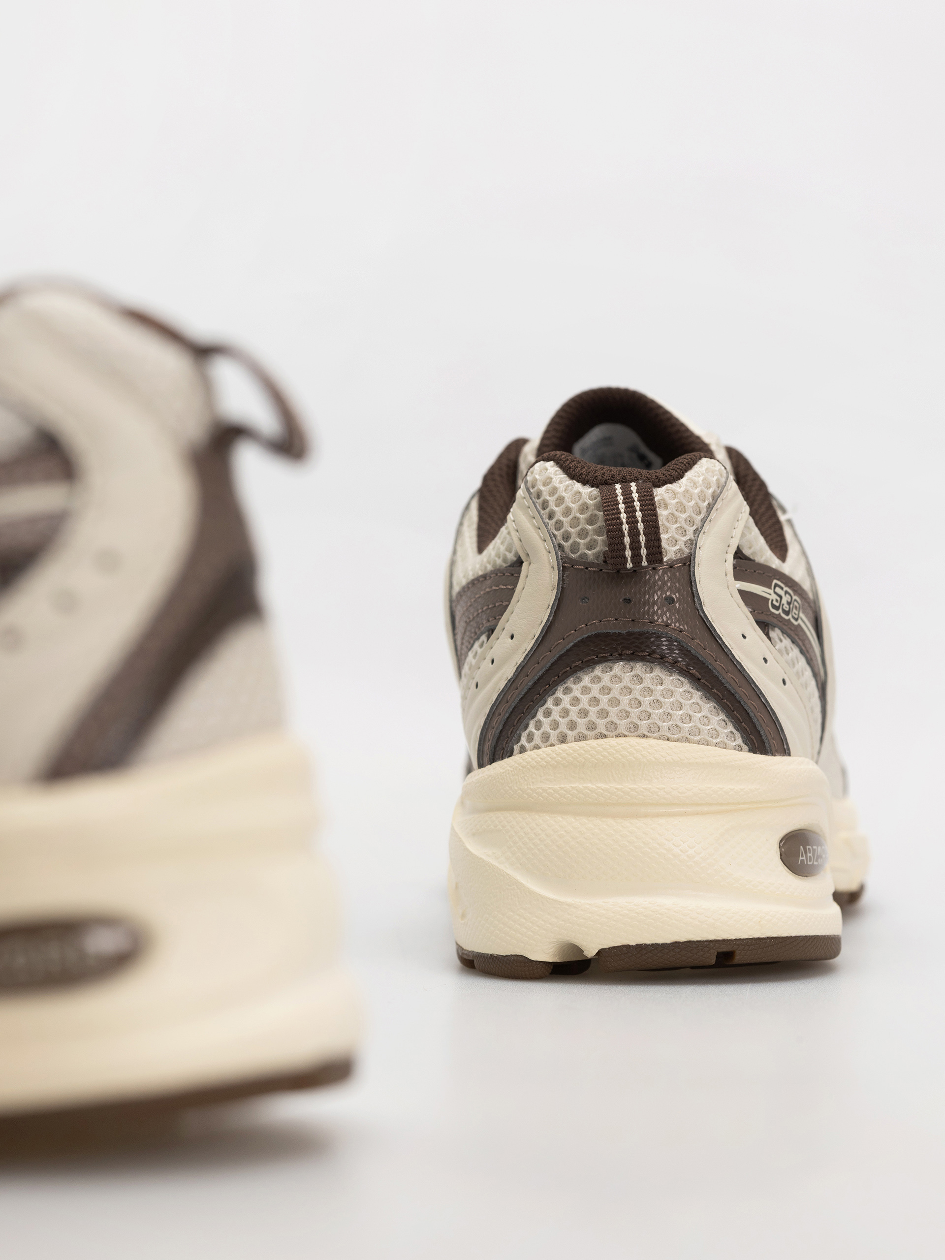 New Balance 530 Shoes (angora)