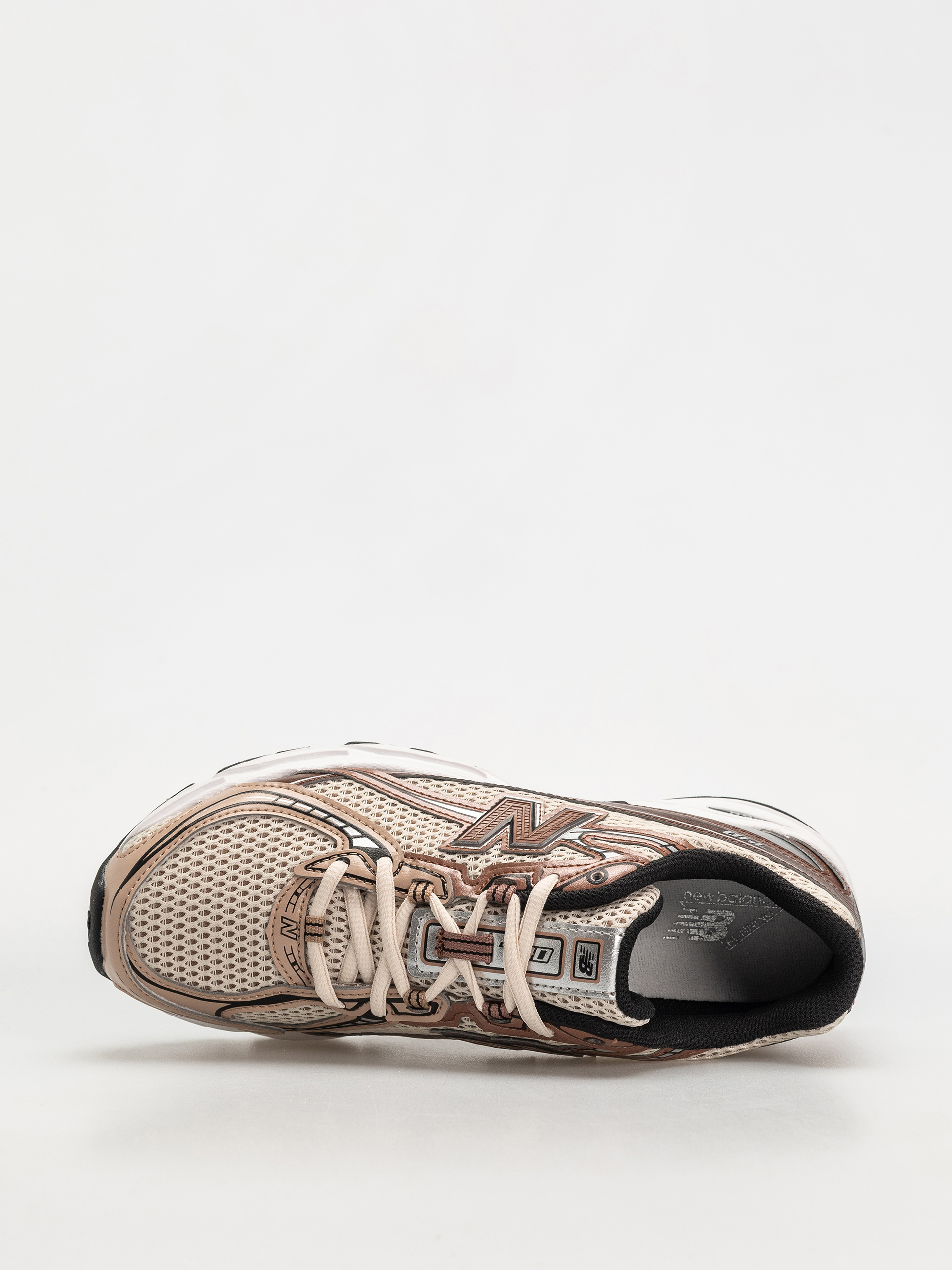 New Balance Shoes 740 (beige)