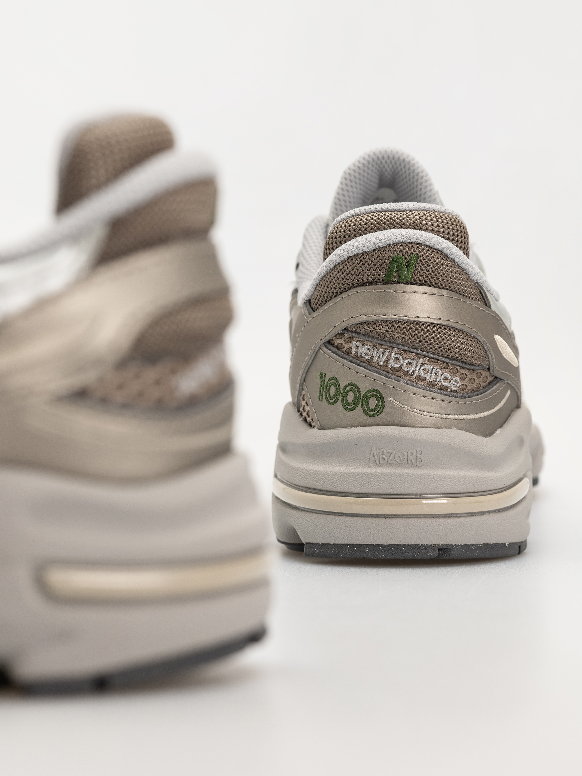 New Balance 1000 Schuhe (arid stone)