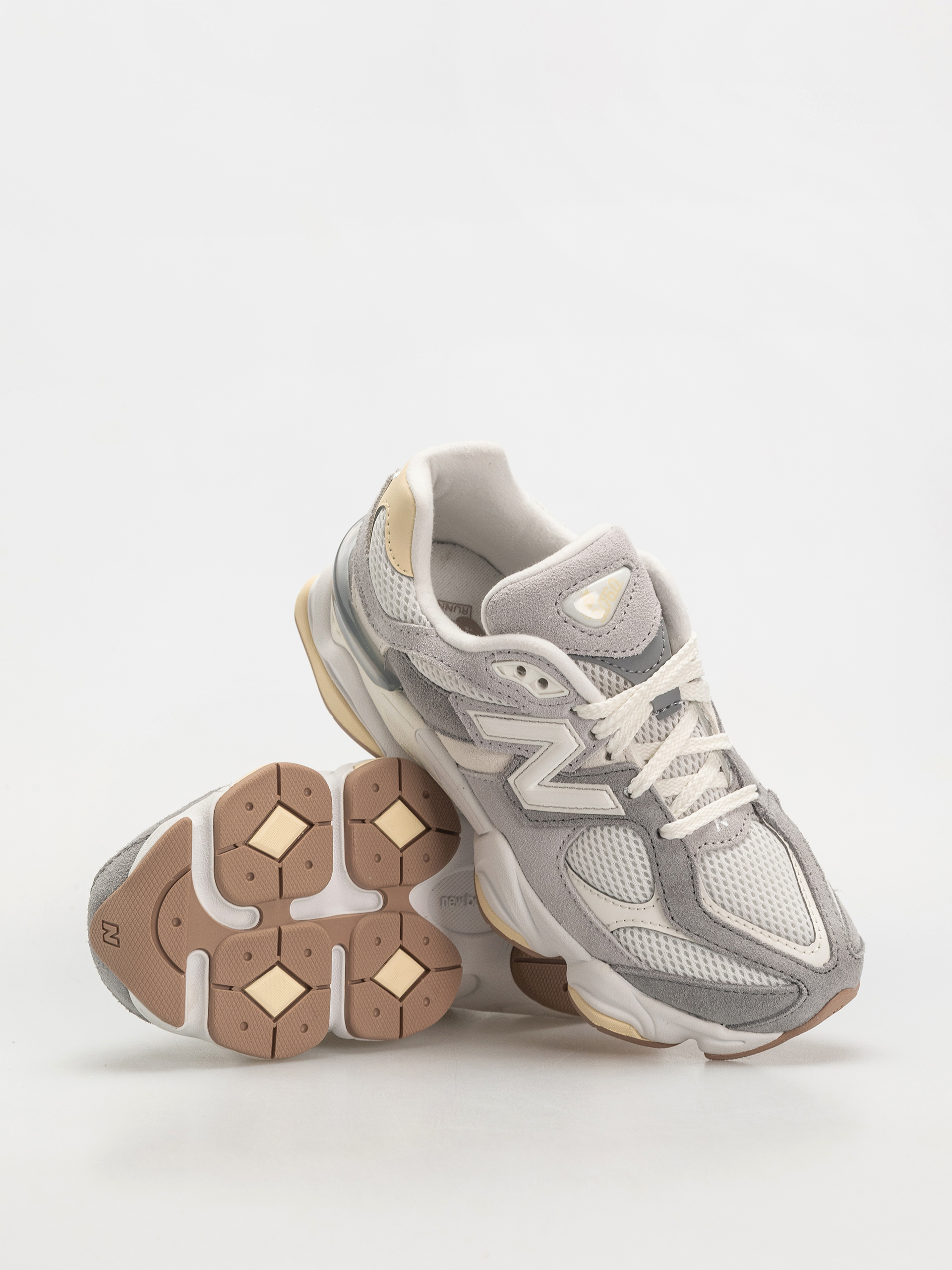 New Balance Schuhe 9060 JR (sea salt)