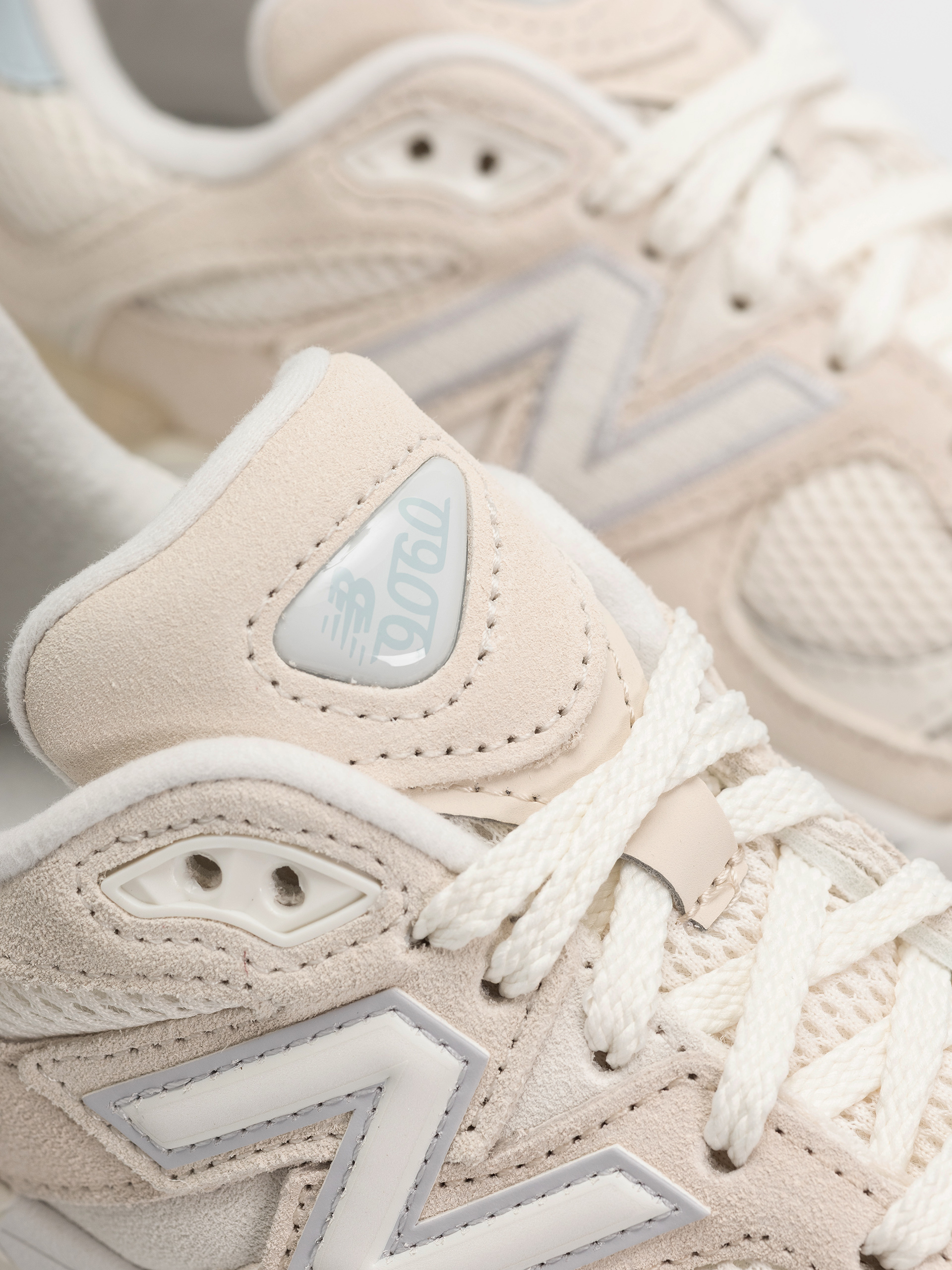 New Balance Schuhe 9060 JR (sea salt)