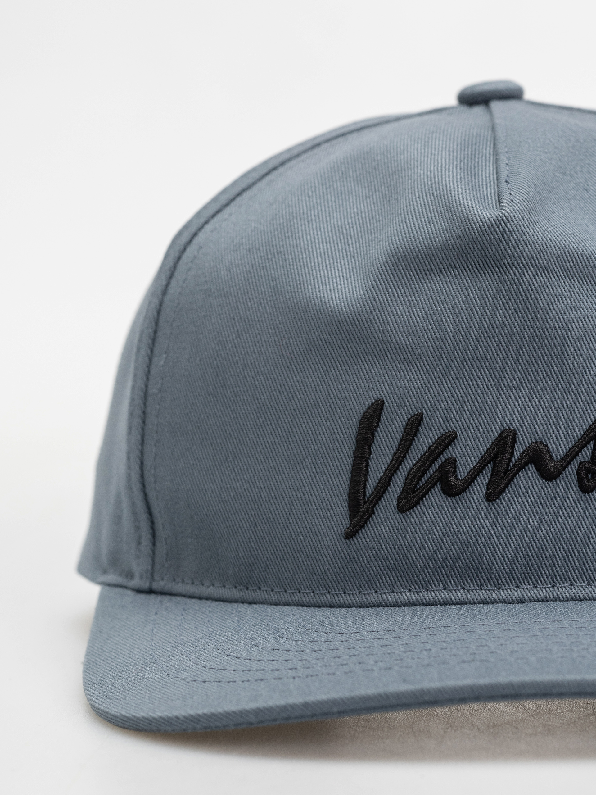 Vans Classic Script Snapback Cap (stormy weather)