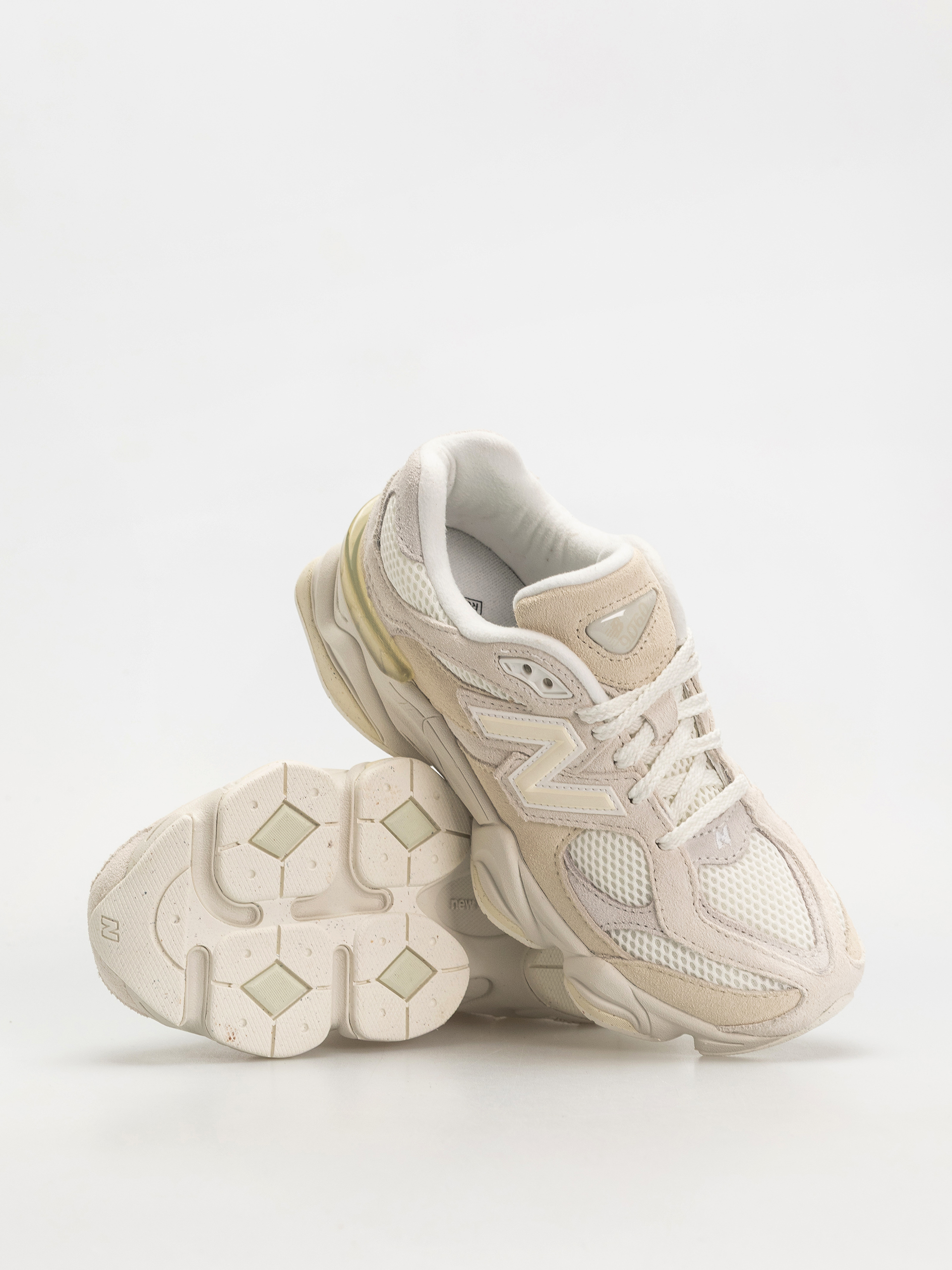 New Balance 9060 JR Schuhe (angora)