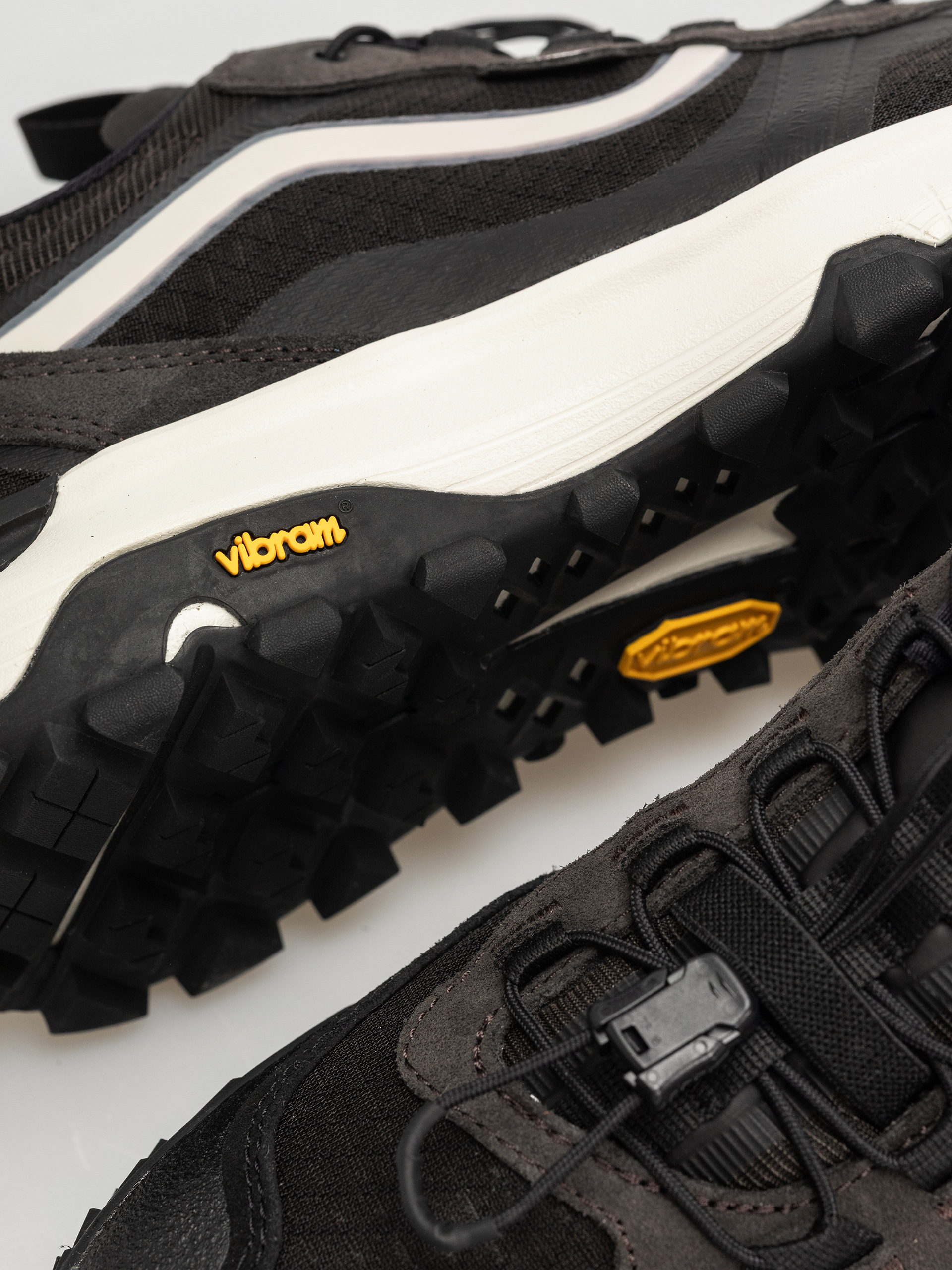 Vans Mte Crosspath Xc Shoes (washed black)