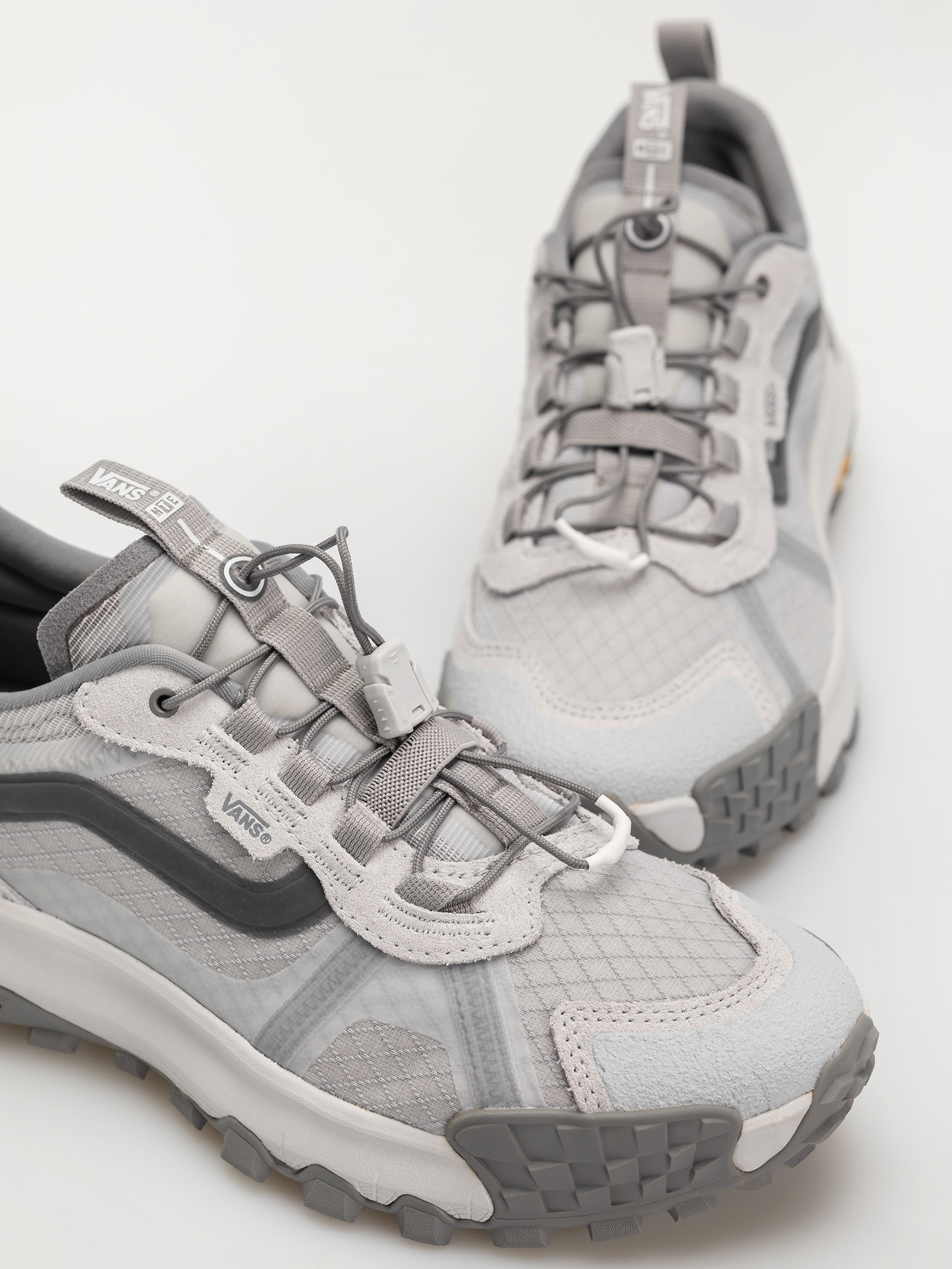 Vans Mte Crosspath Xc Shoes (light gray)