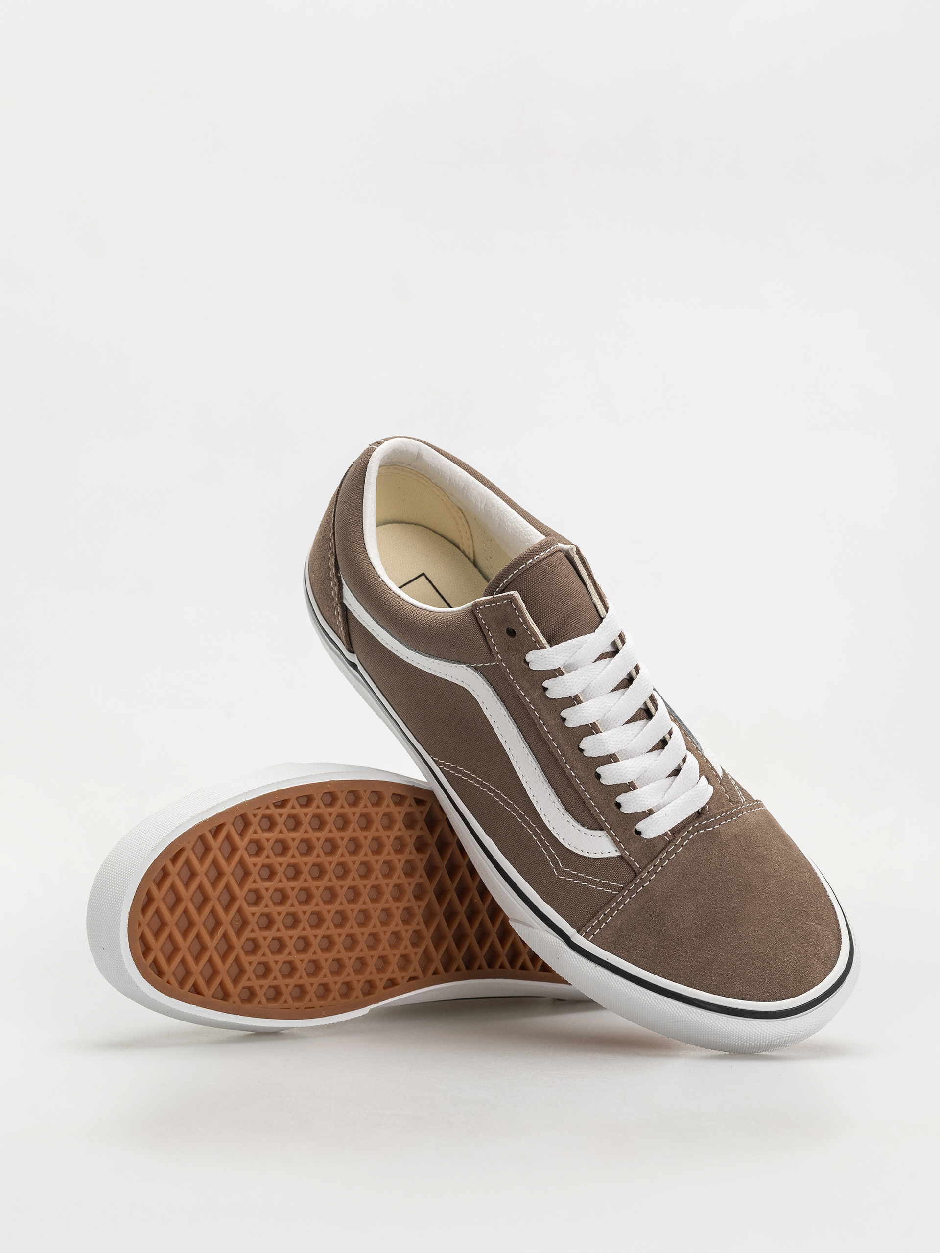 Vans Old Skool Shoes (color theory walnut)