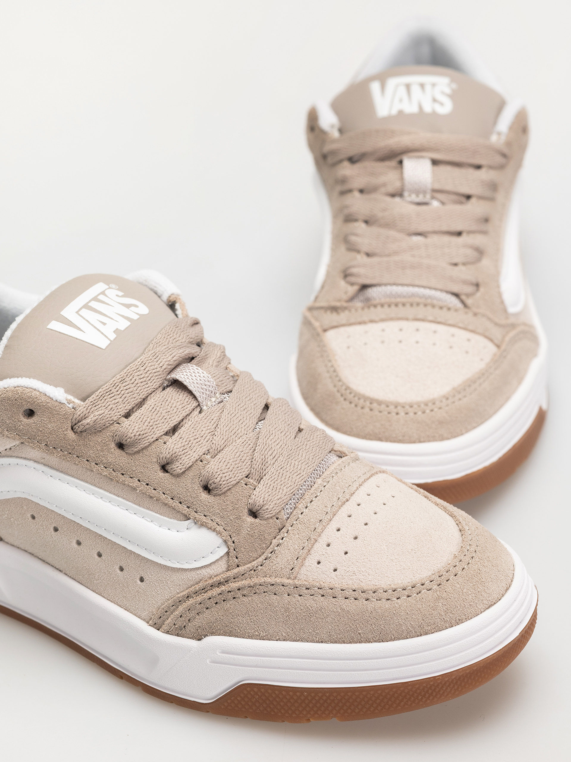 Vans Hylane Shoes (2-tone mushroom)