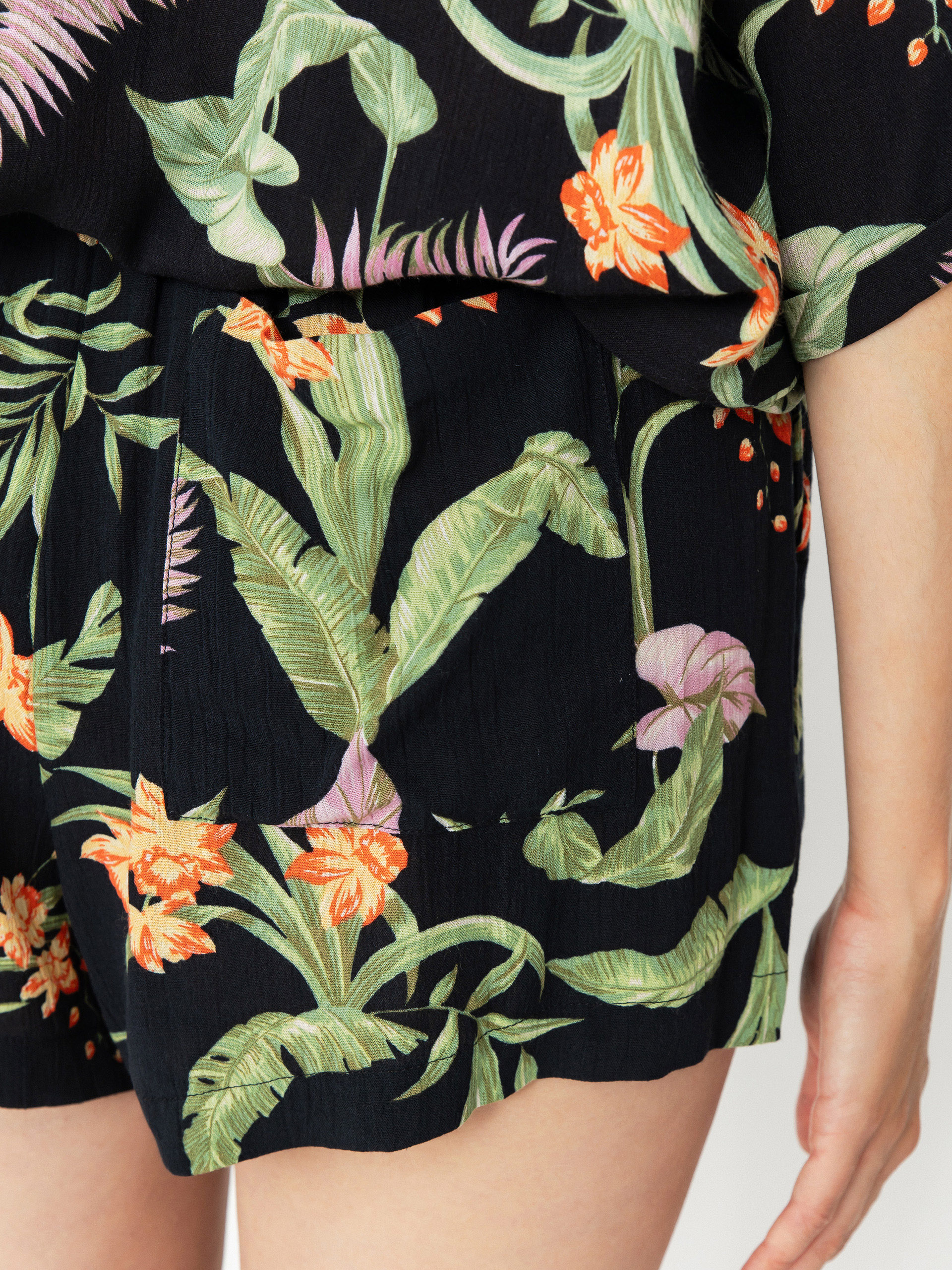 Roxy Shorts Lekeitio Break High Printed Cr Wmn (anthracite island escape)