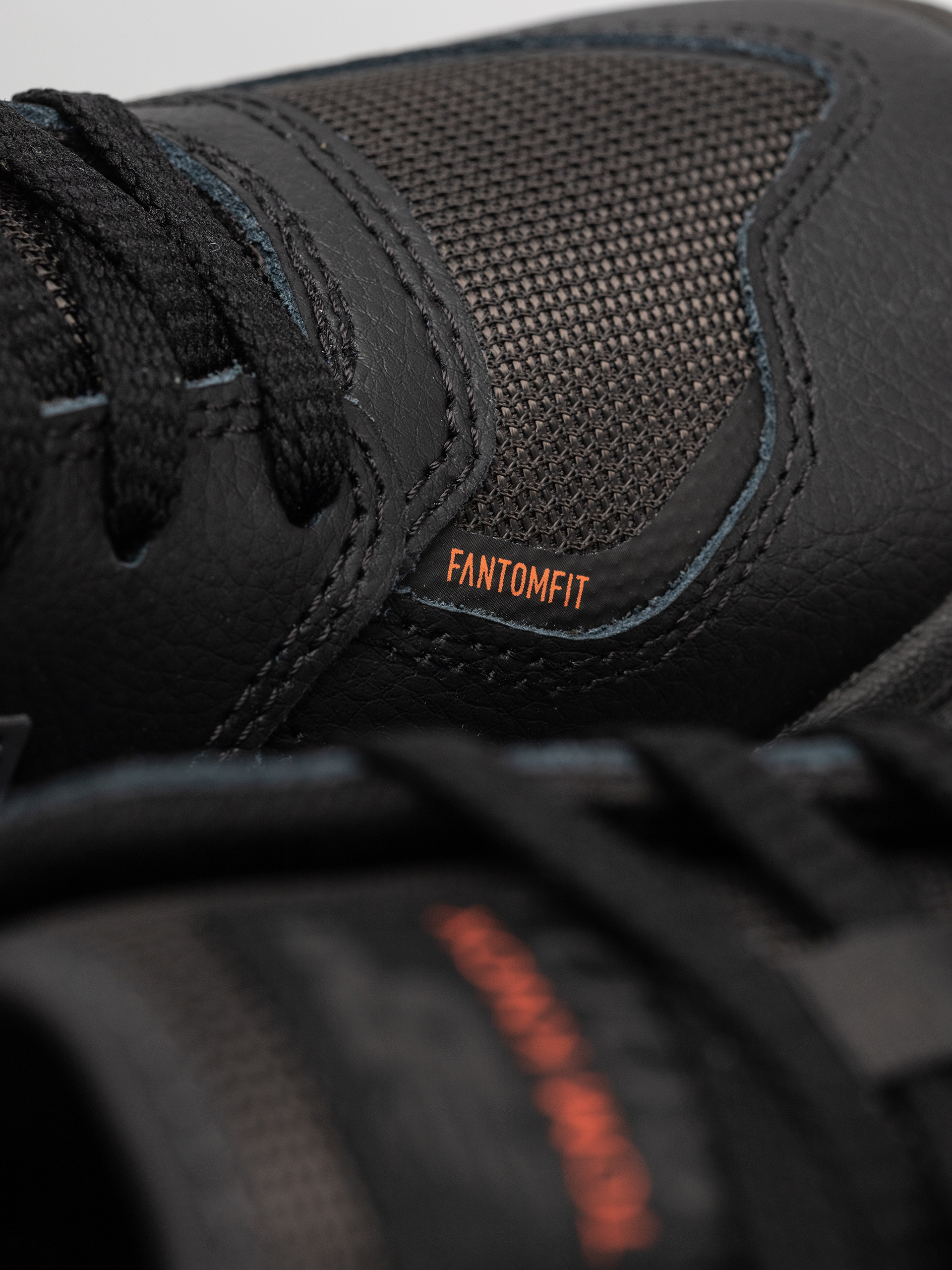 New Balance 600 Schuhe (black)