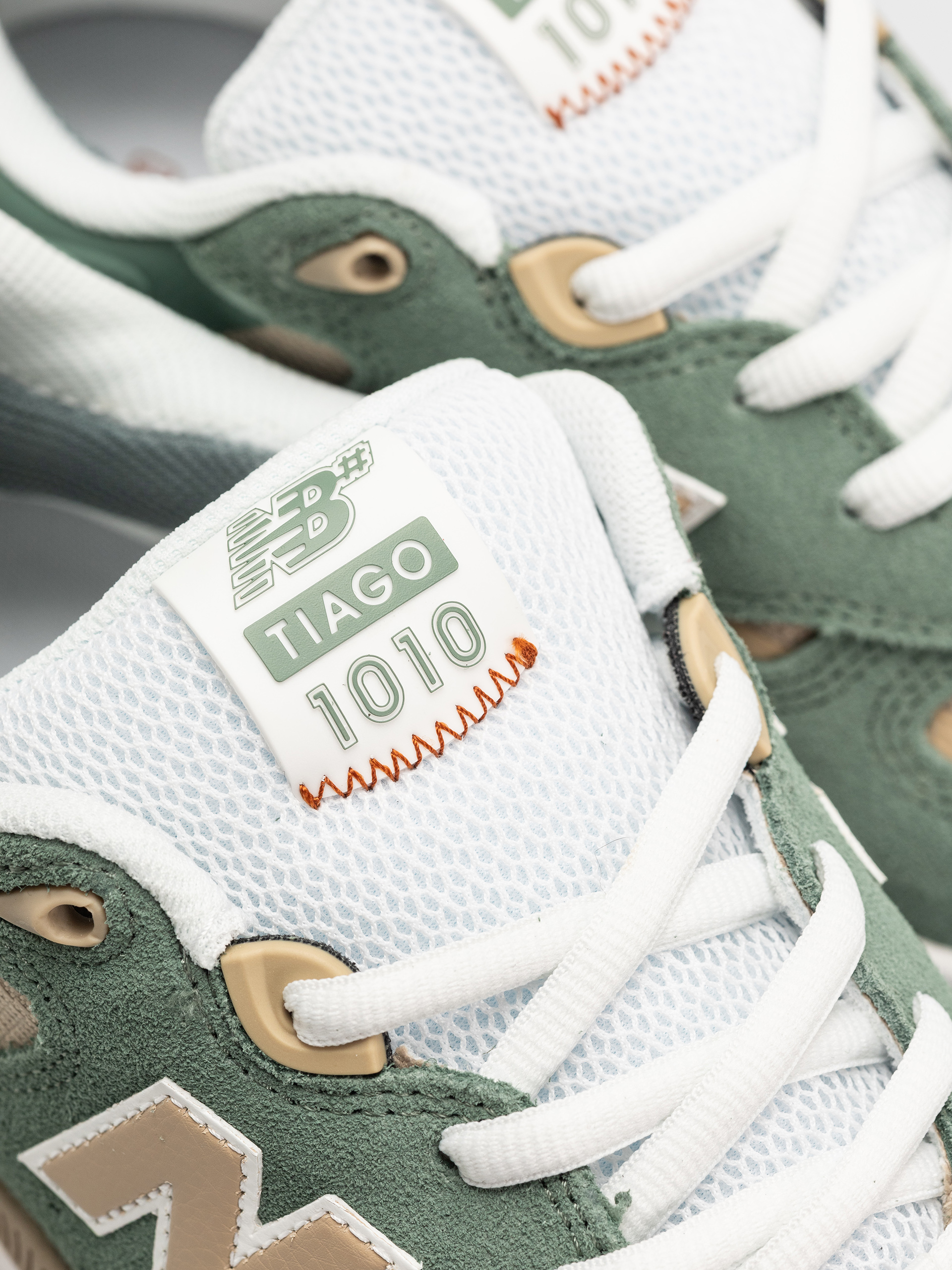 New Balance 1010 Shoes (green)