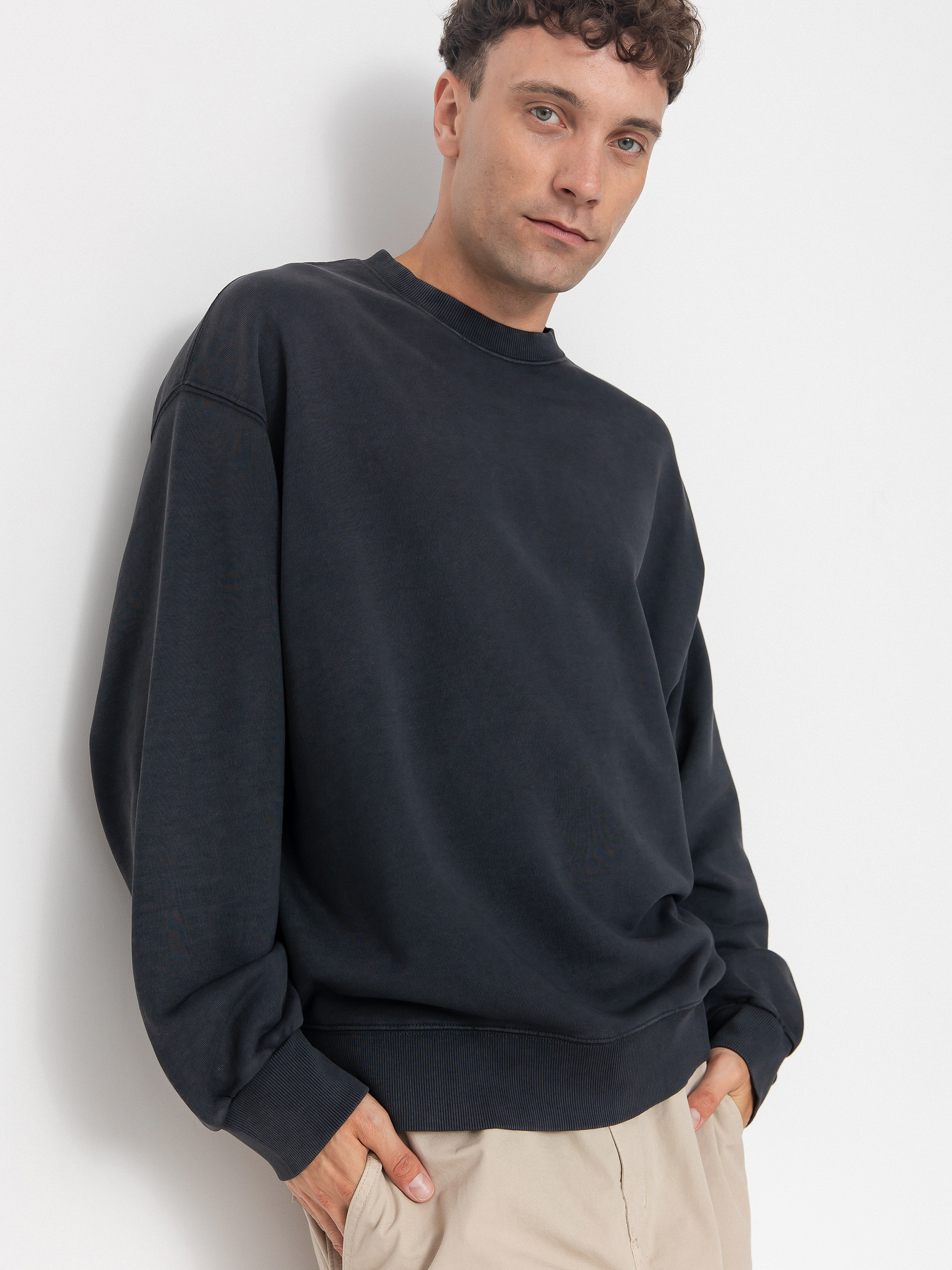 Carhartt WIP Hudson Sweatshirt (black/chalk wash)
