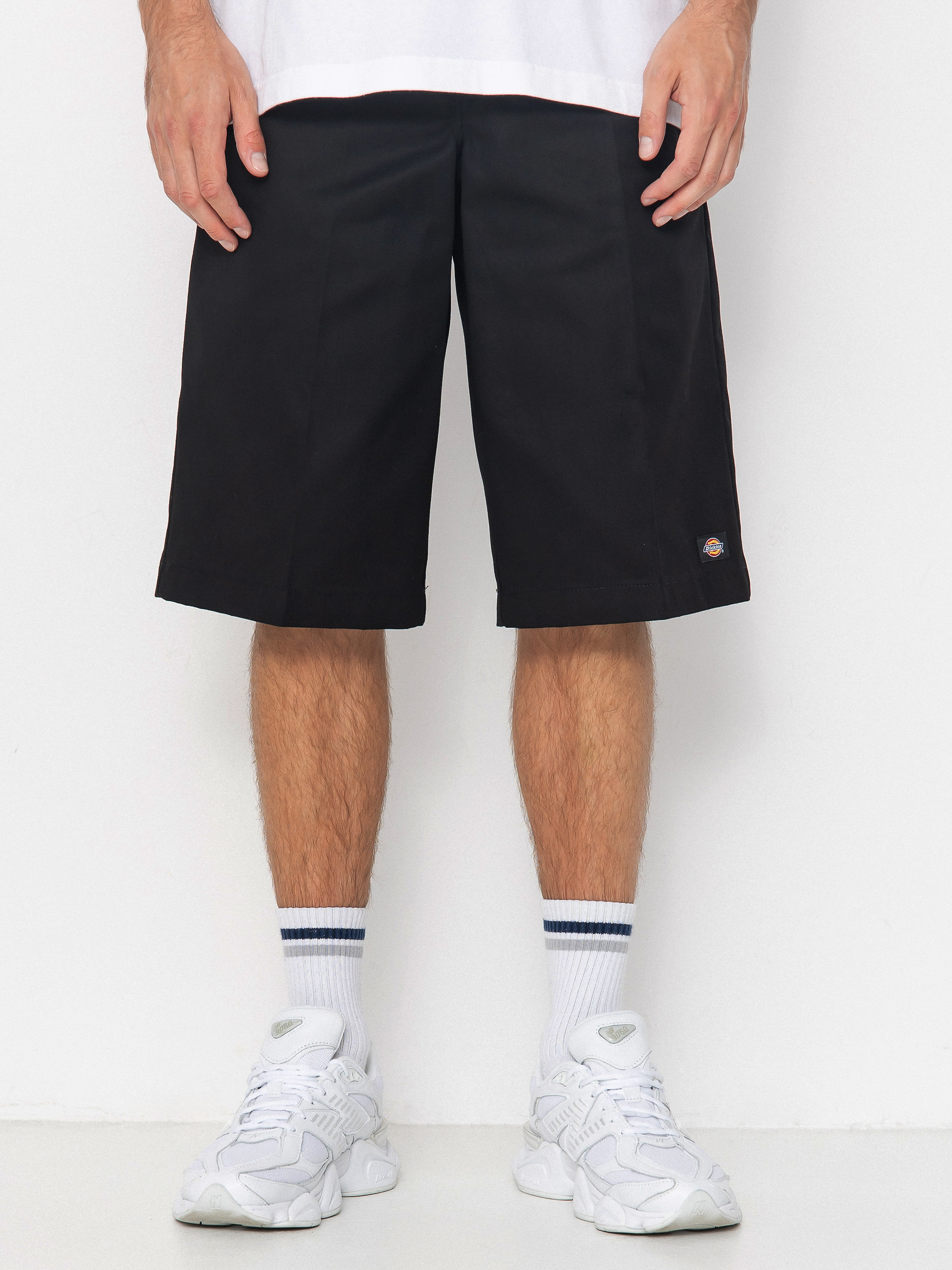 Dickies 15Inch Multi Pocket Shorts (black)