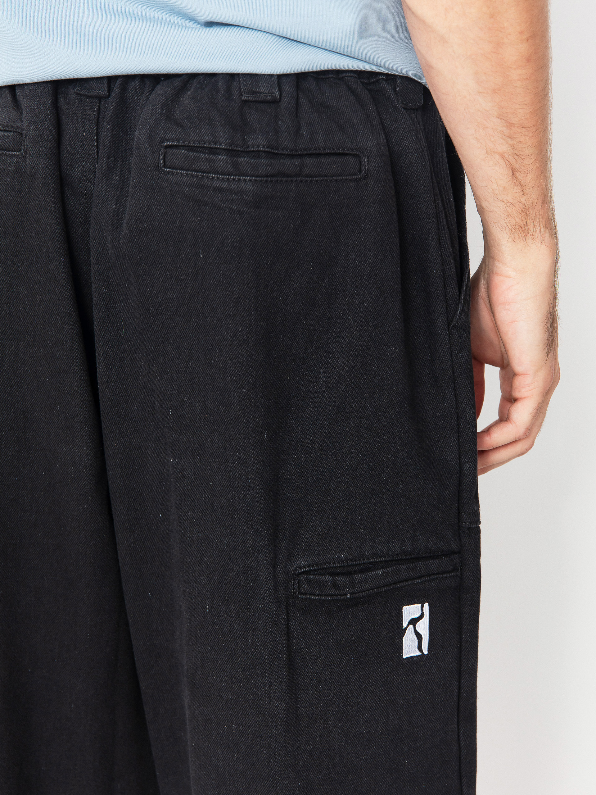 Poetic Collective Painter Hose (black denim wash)