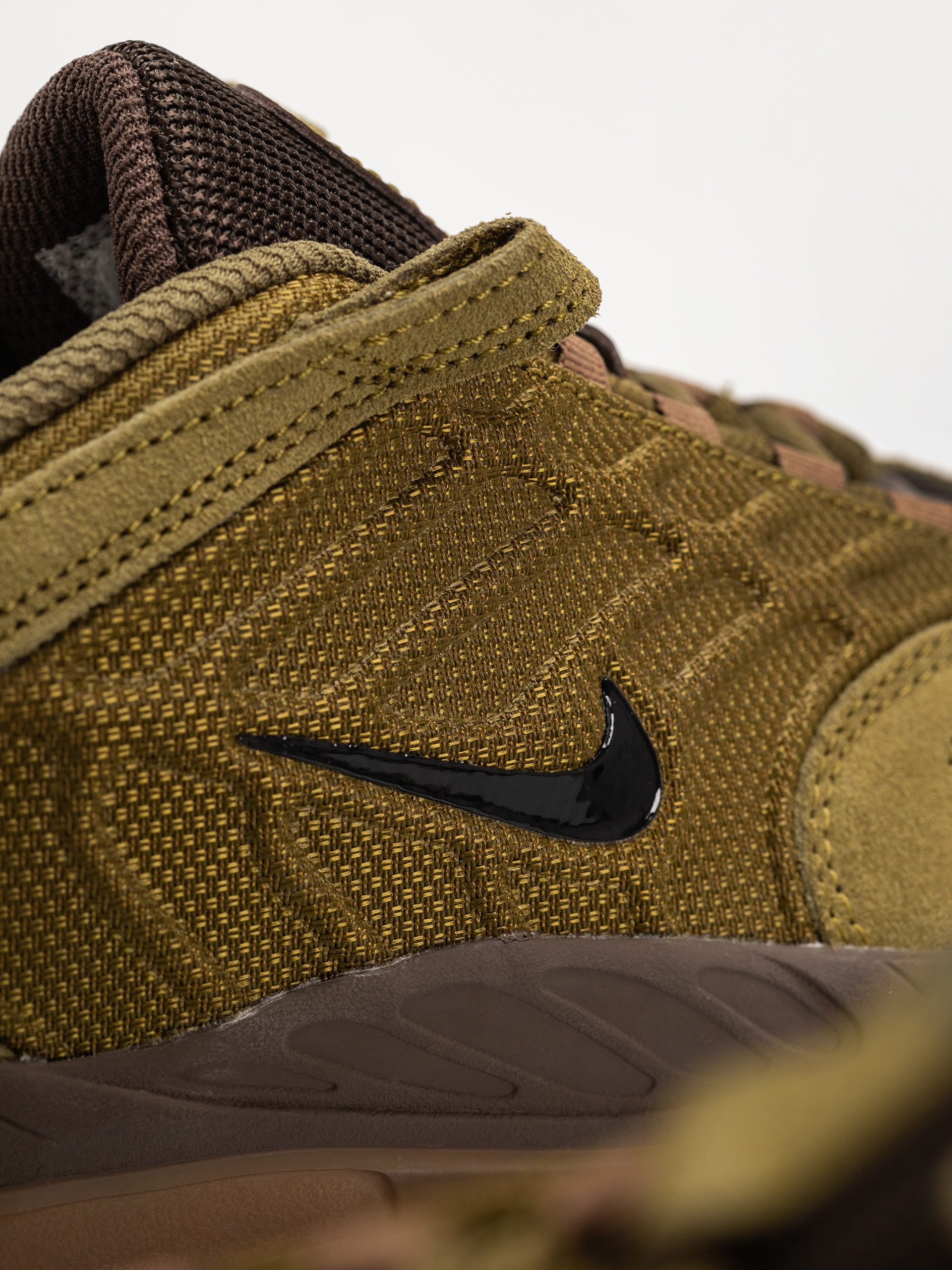 Nike SB Schuhe Vertebrae (olive flak/black baroque brown)