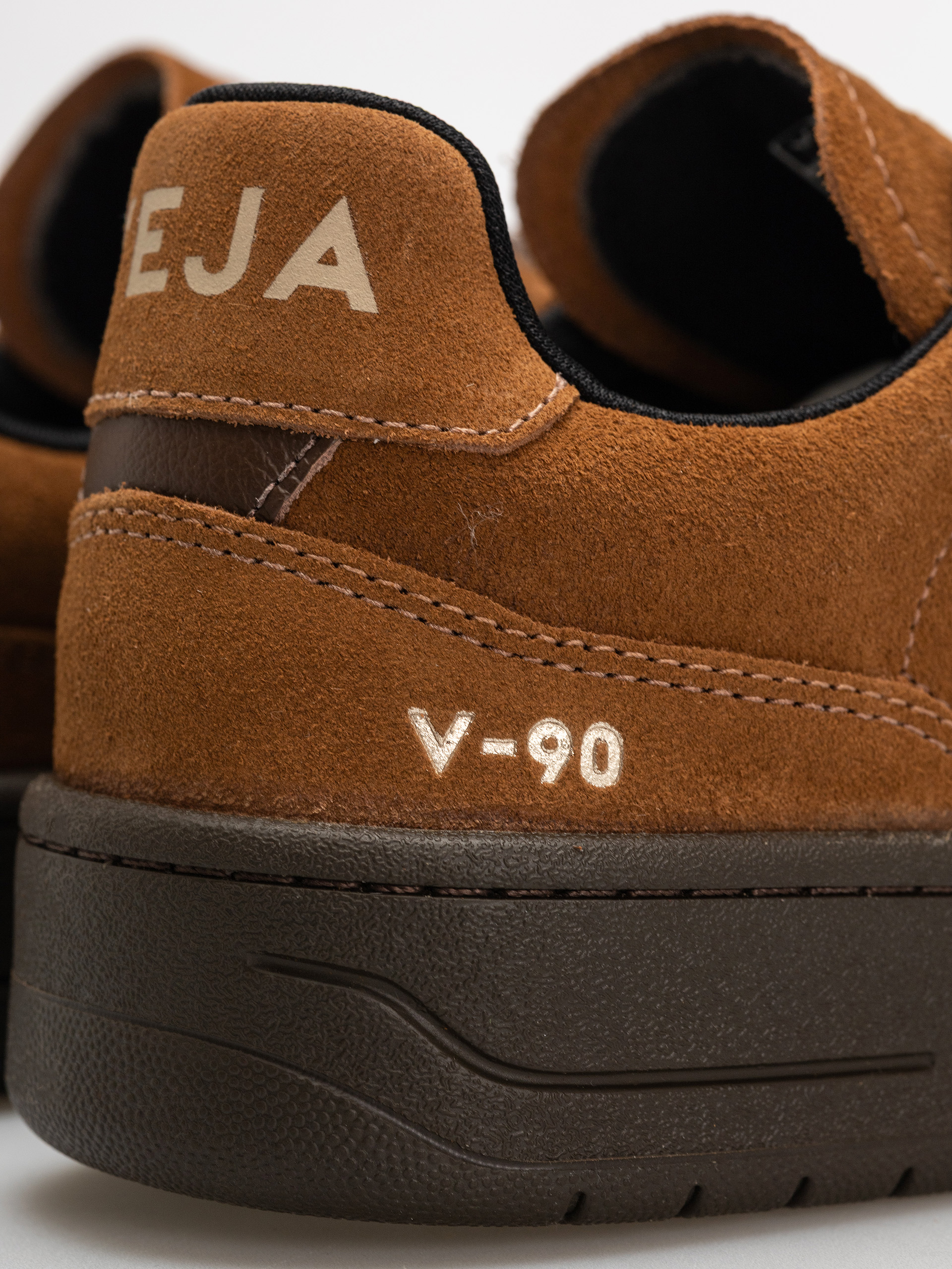 Veja V-90 Schuhe (full cognac eagle)