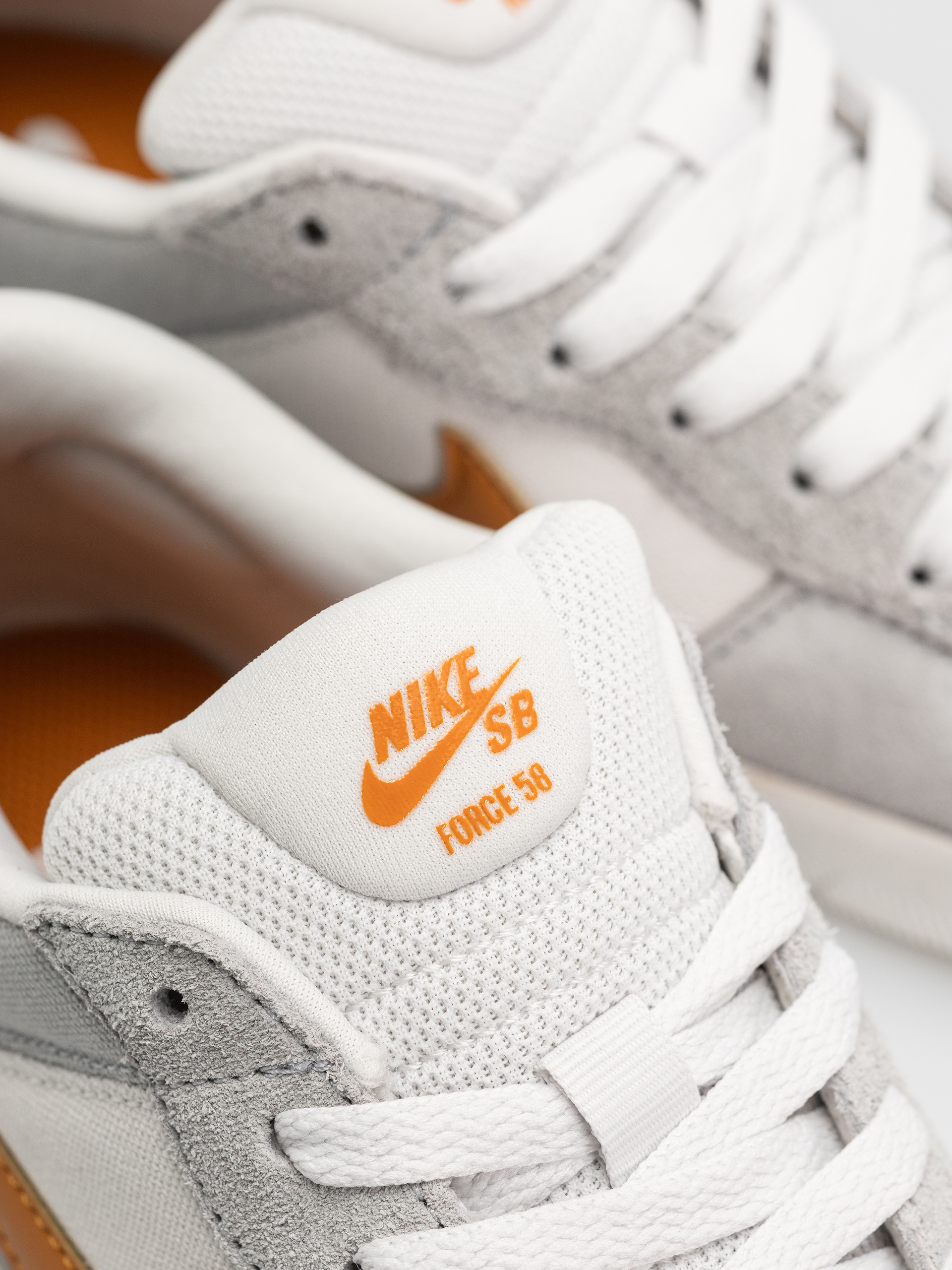 Nike SB Force 58 Shoes (platinum tint/monarch wolf grey)