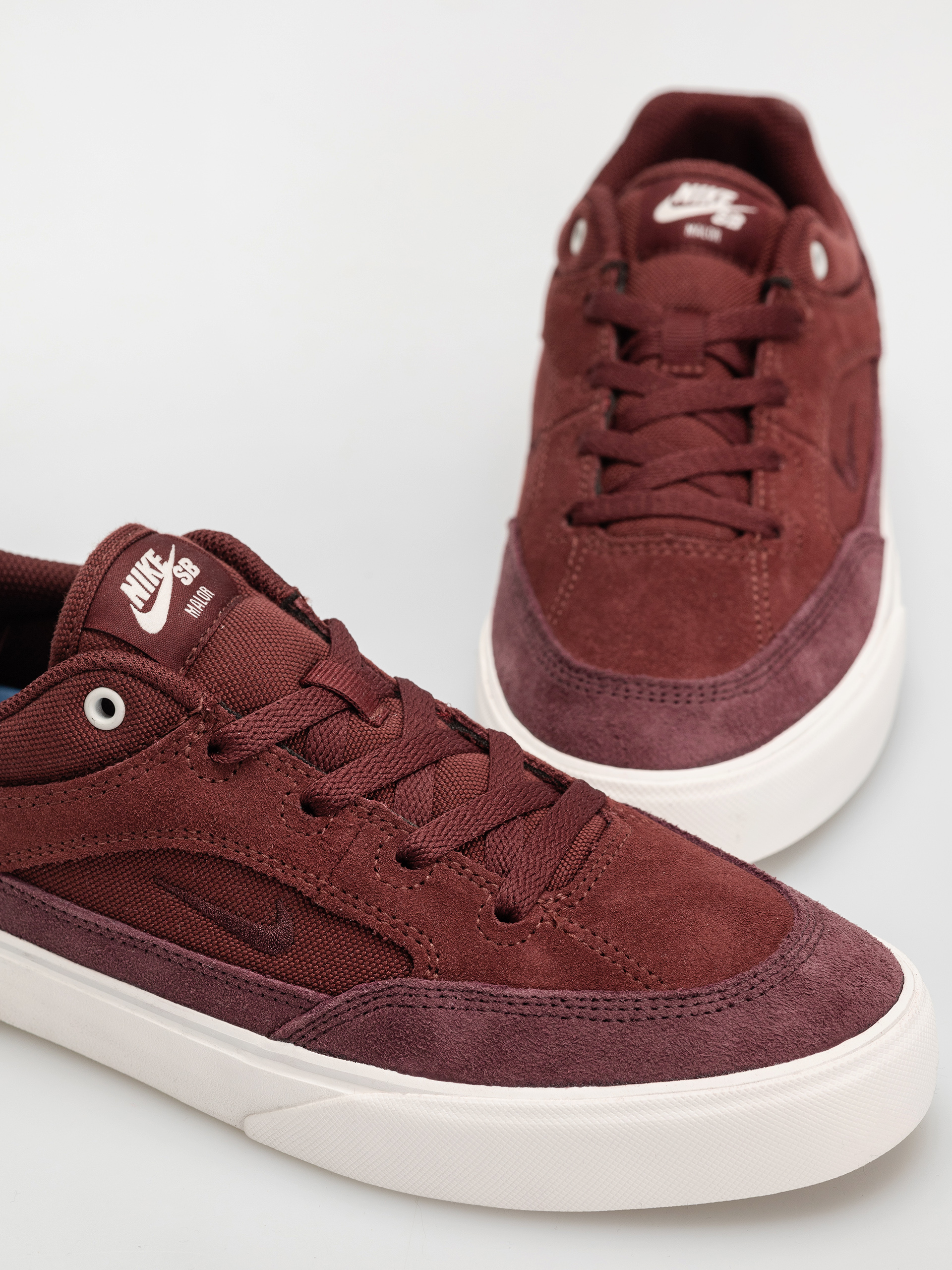 Nike SB Malor Schuhe (dark team red/burgundy crush)