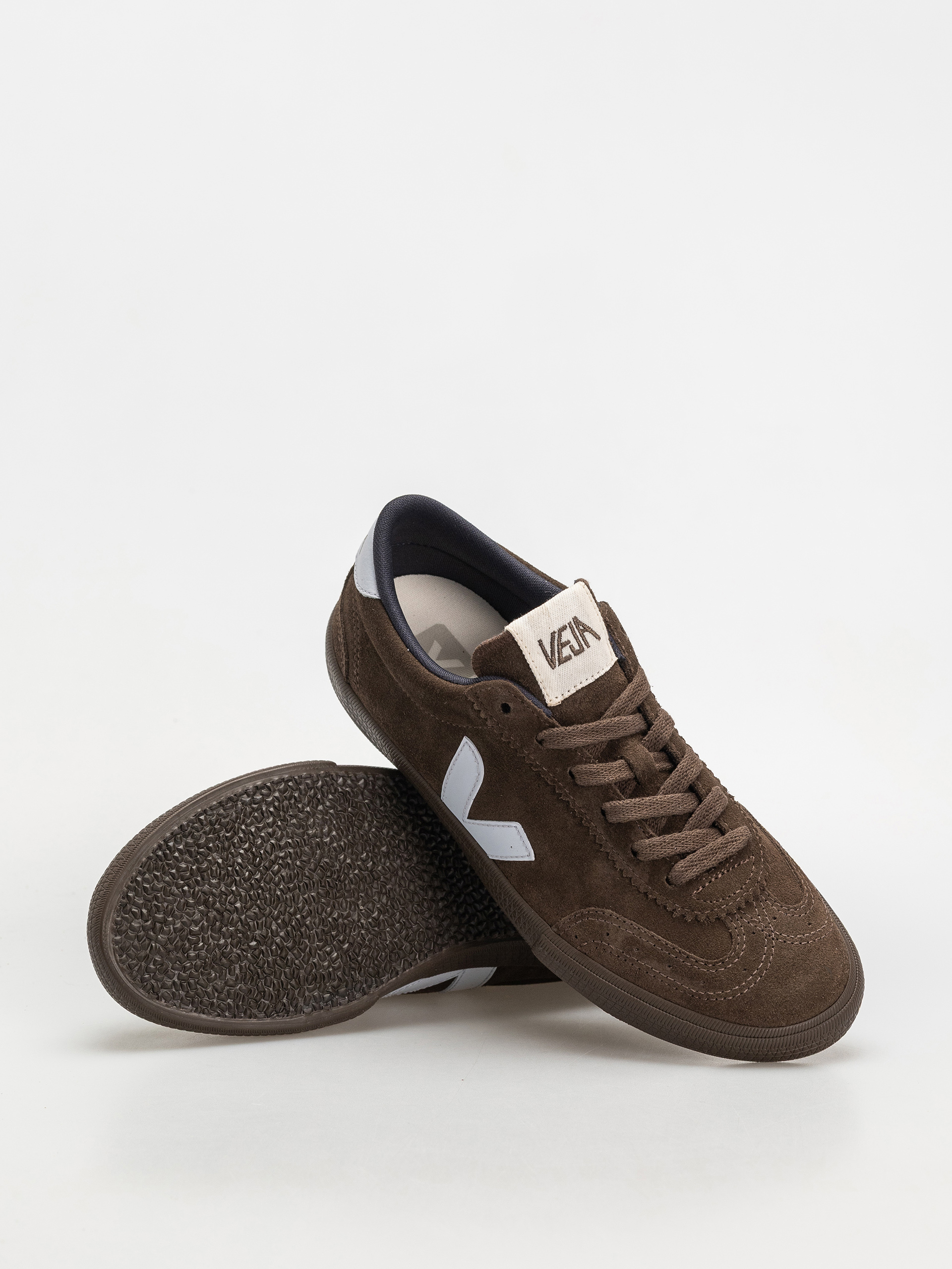 Veja Volley Wmn Shoes - brown (eagle swan eagle)