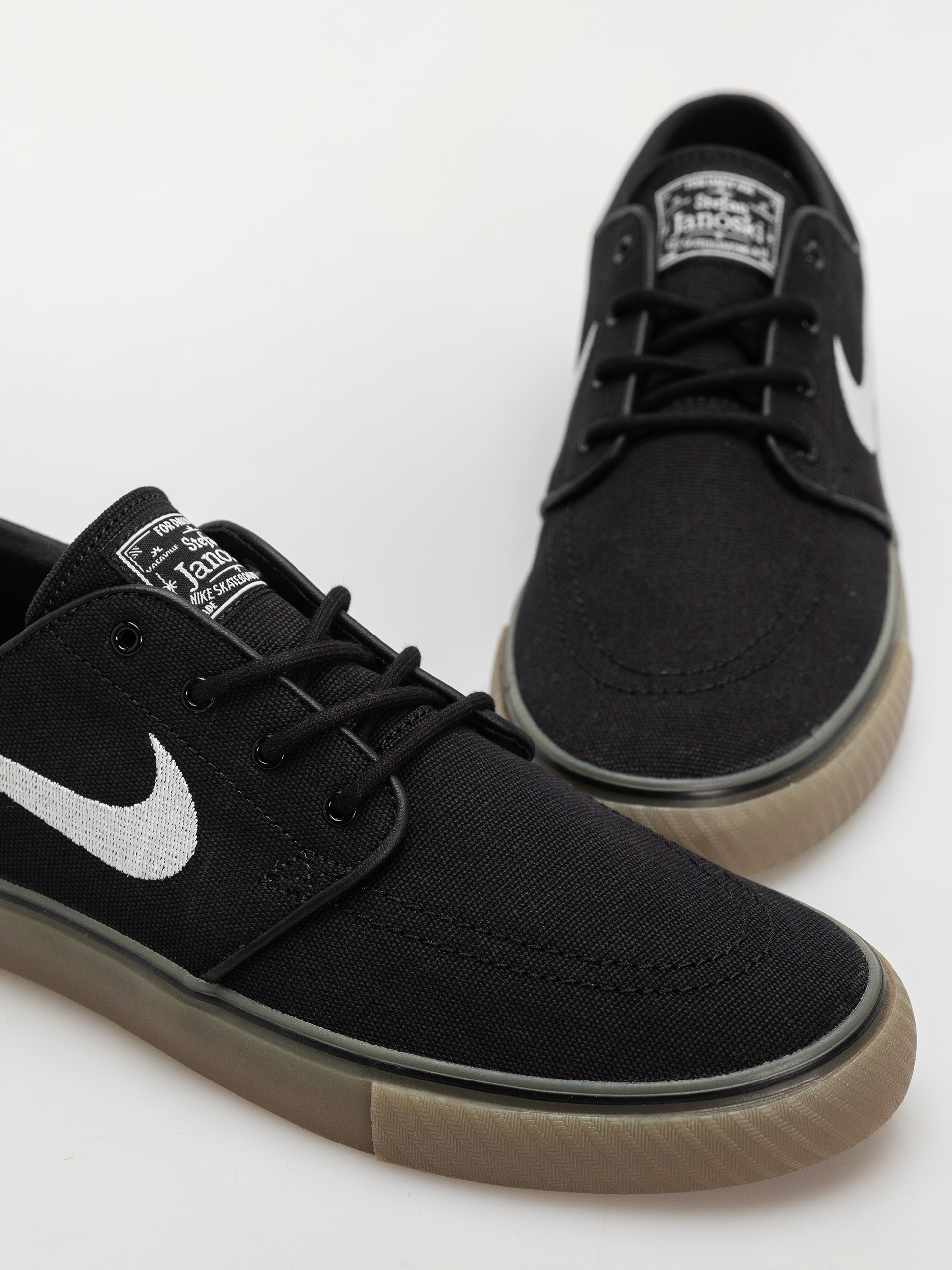 sb janoski canvas og