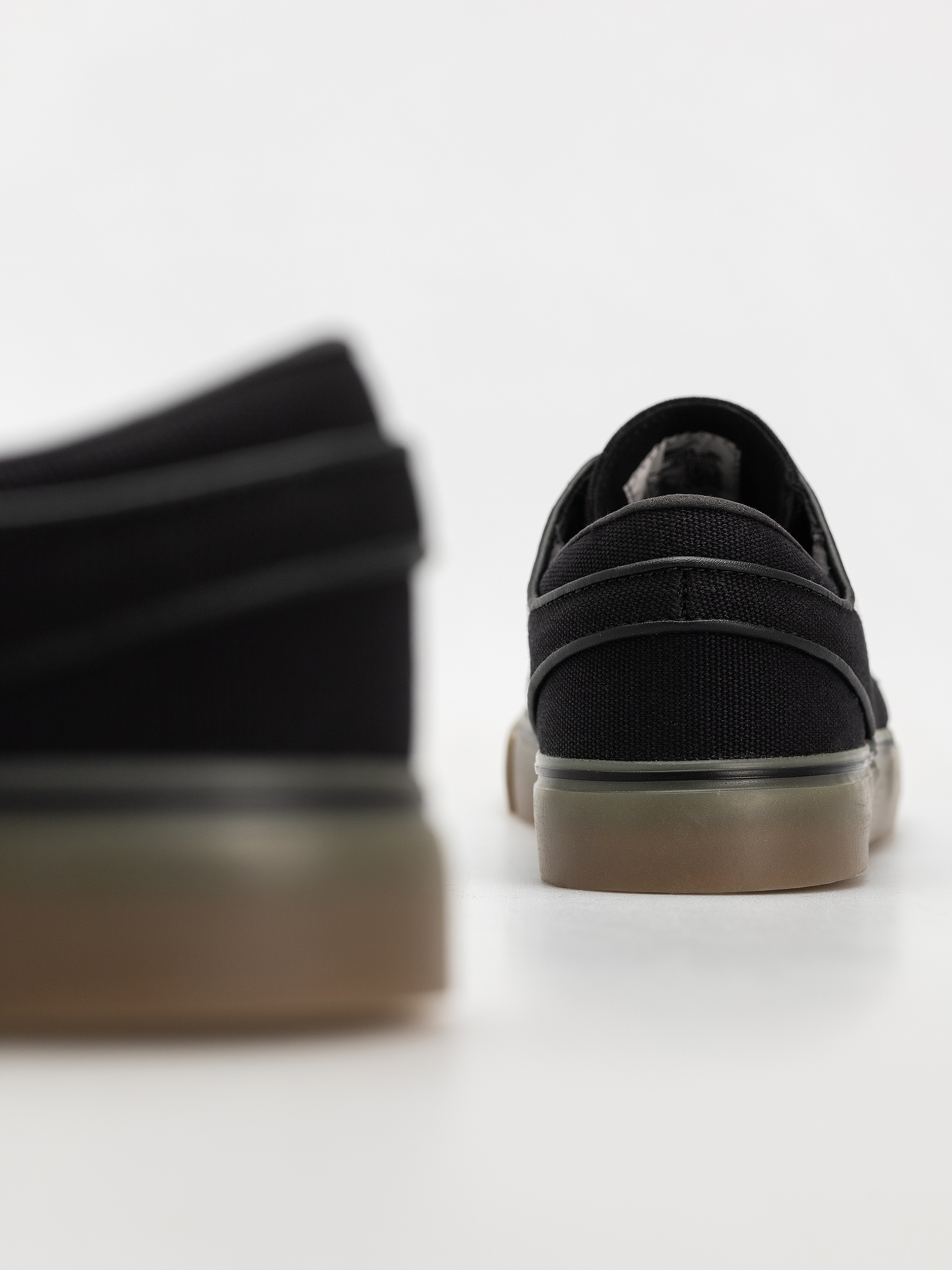 Nike SB Zoom Janoski Og+ Canvas Shoes (black/white black white)