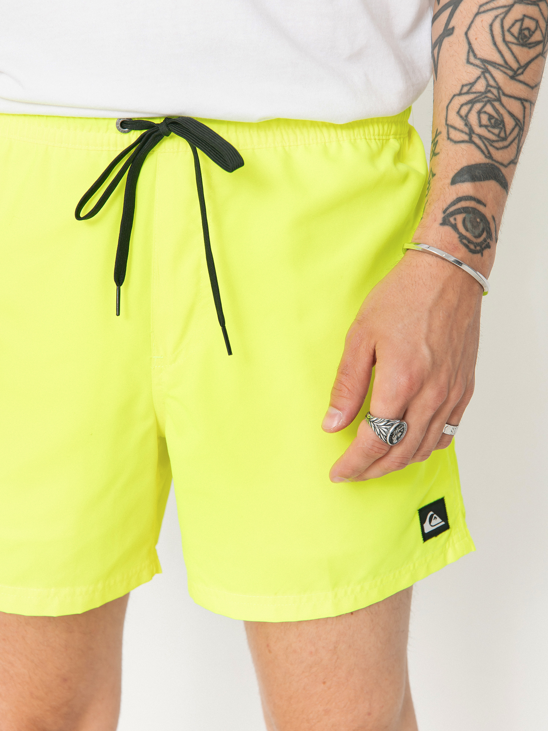 Quiksilver Everyday Solid Volley 15 Shorts (safety yellow)