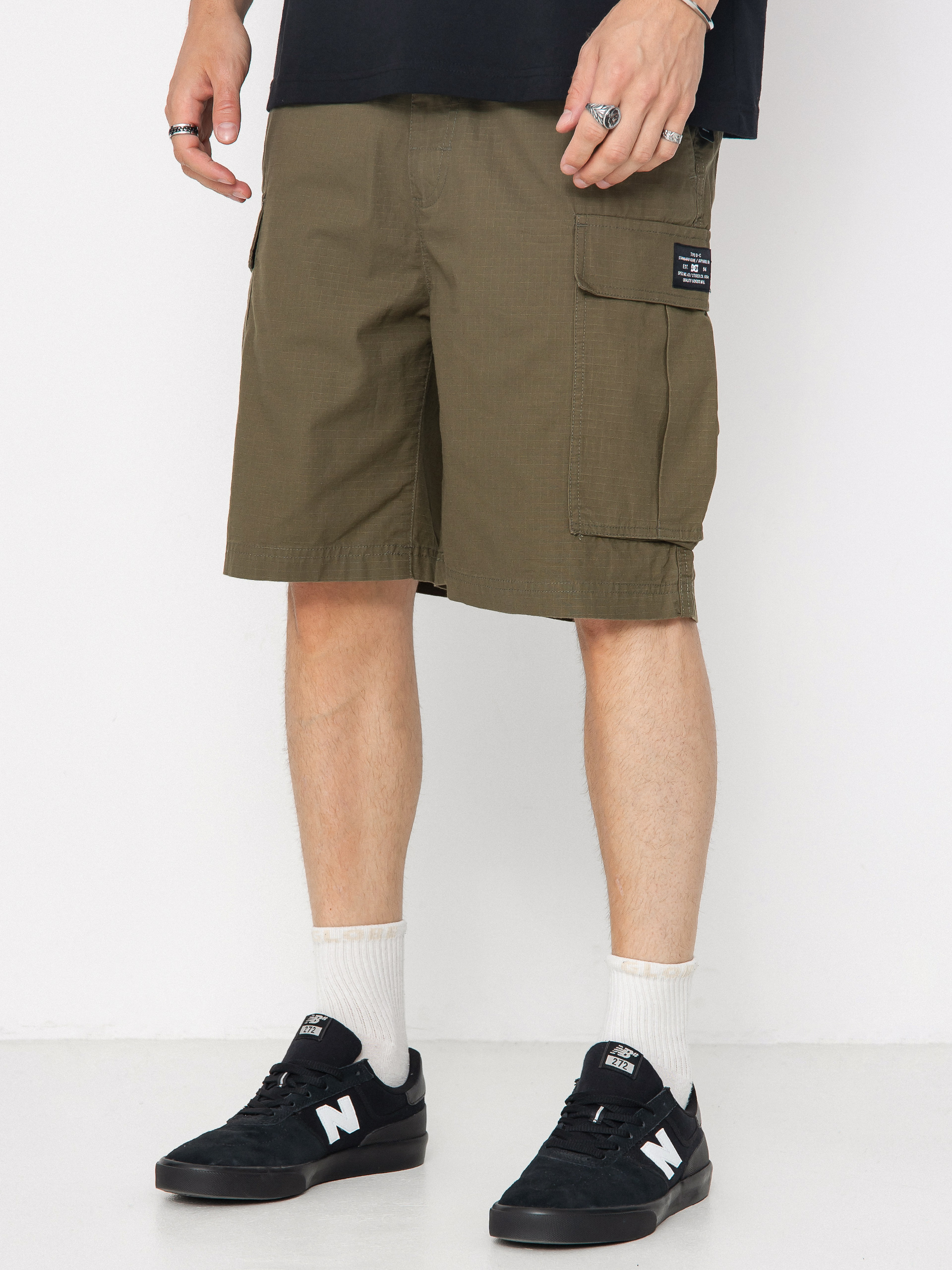DC Tundra Cargo Shorts (ivy green)