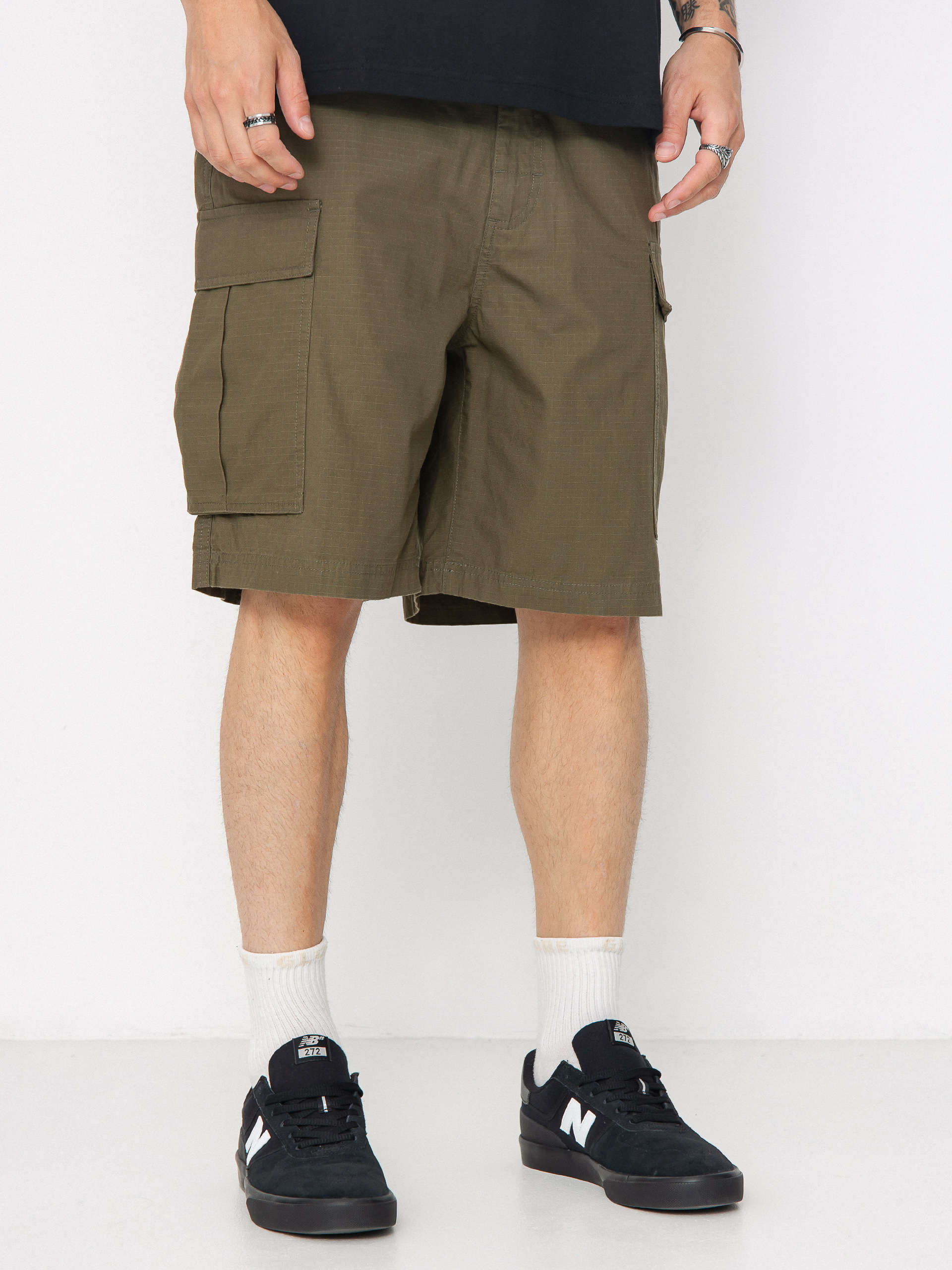 DC Tundra Cargo Shorts (ivy green)