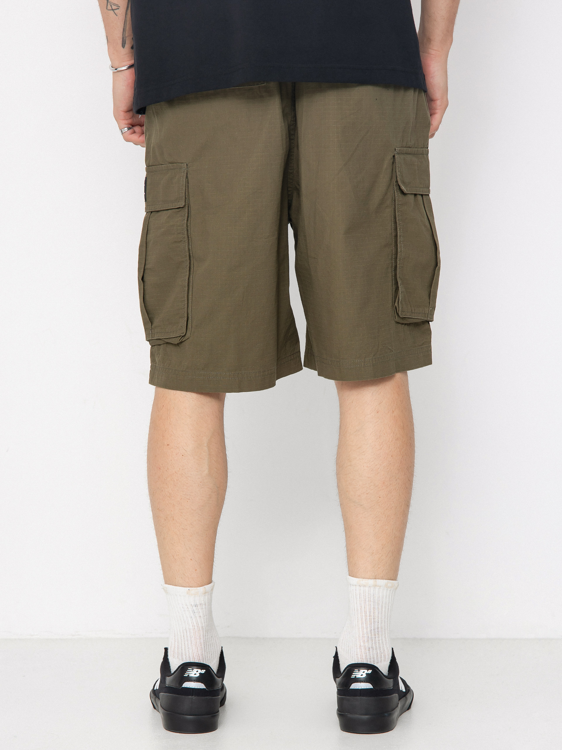 DC Tundra Cargo Shorts (ivy green)