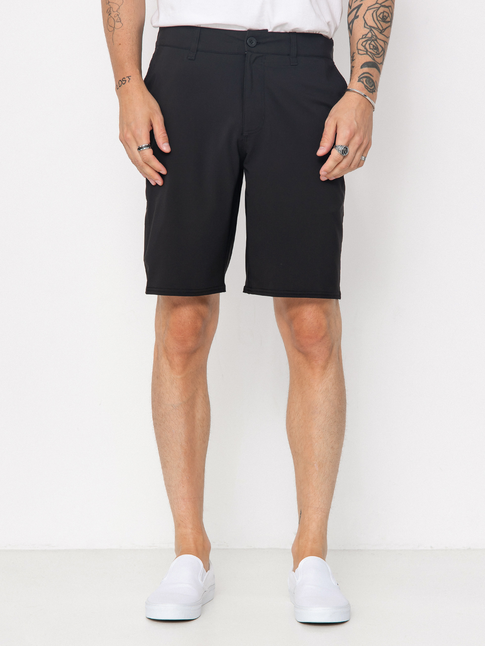 Salty Crew Lowtide 20 Hybrid Shorts (black)